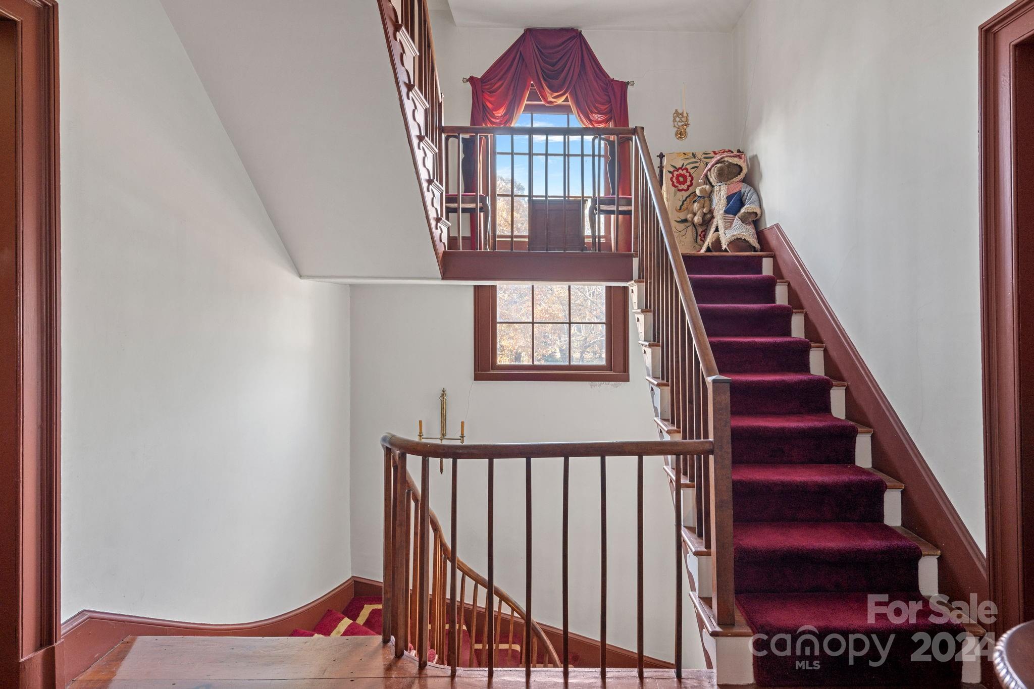 104 Leslie Loop — Mooresville
