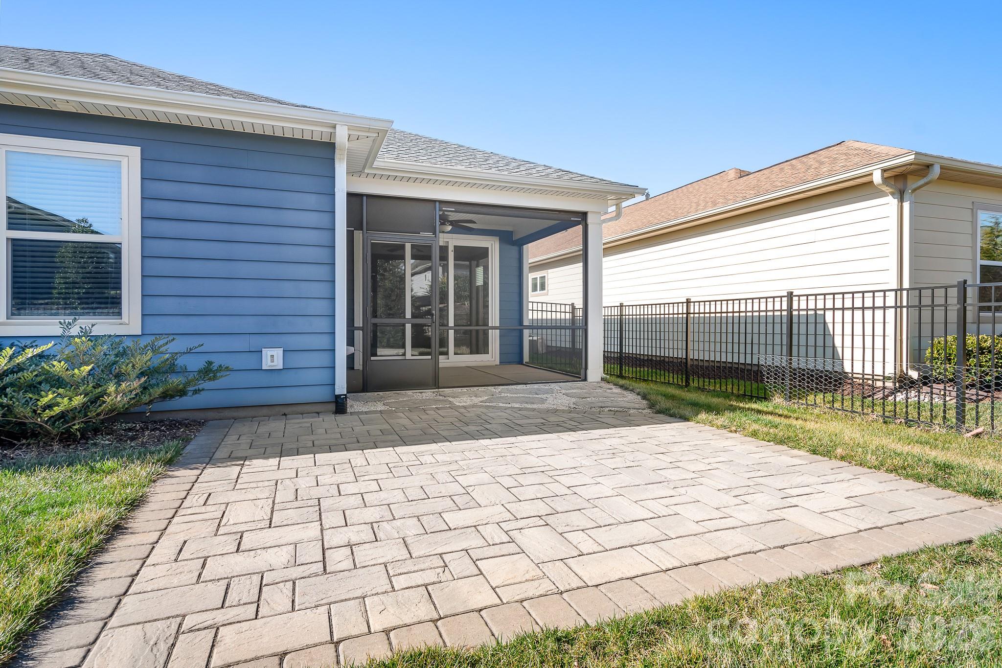 6296 Raven Rock Drive #725 — Denver