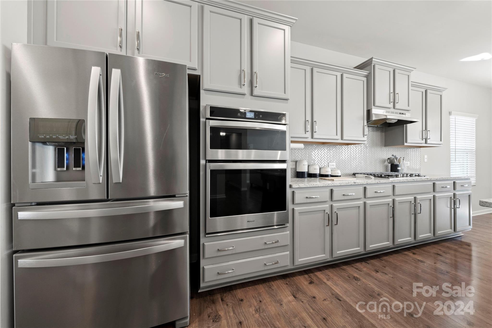 1568 Whitman Court — York