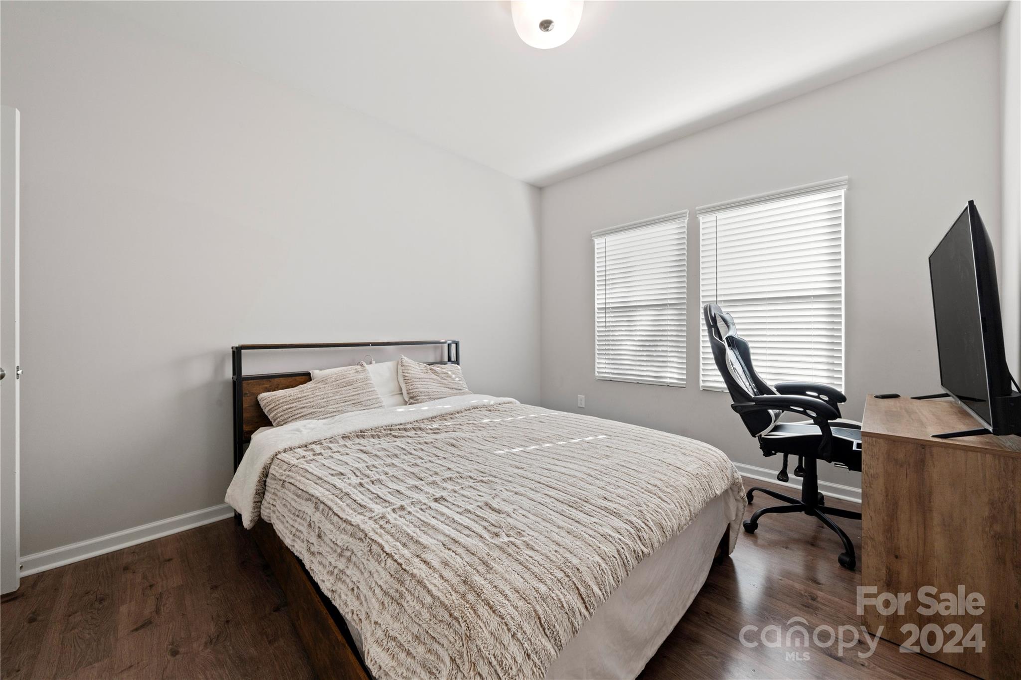 1568 Whitman Court — York