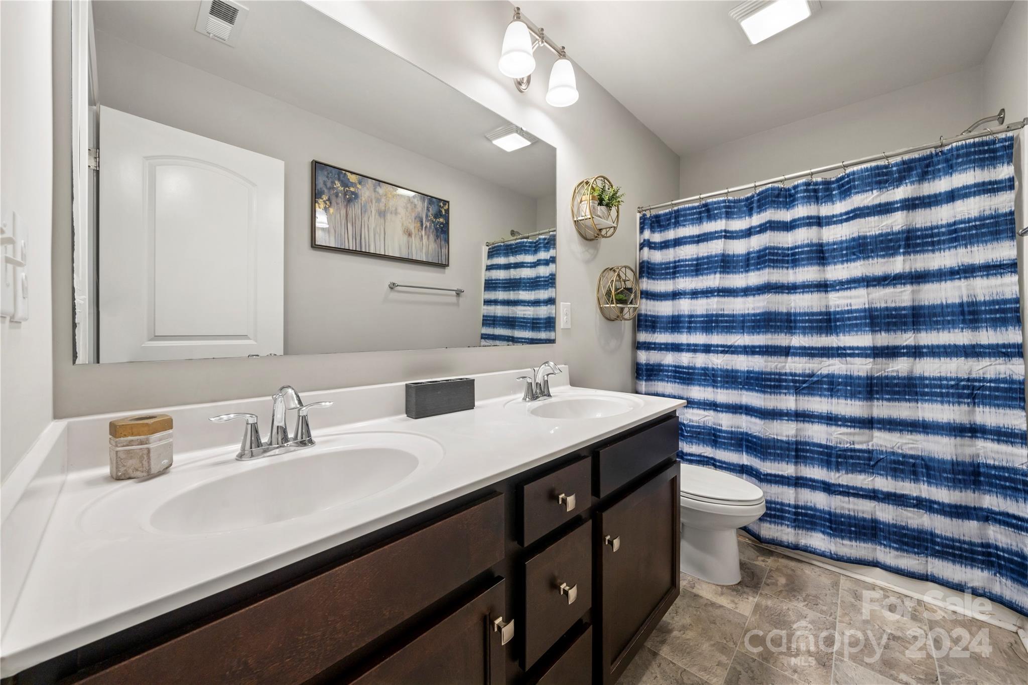 1568 Whitman Court — York