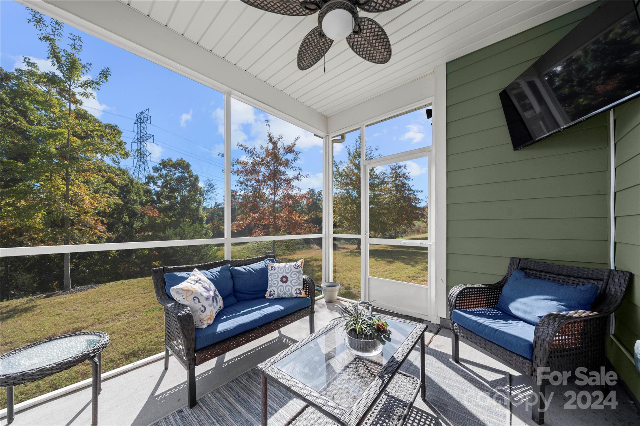 1568 Whitman Court — York