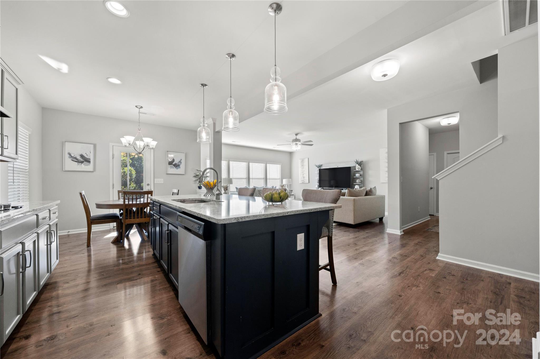 1568 Whitman Court — York
