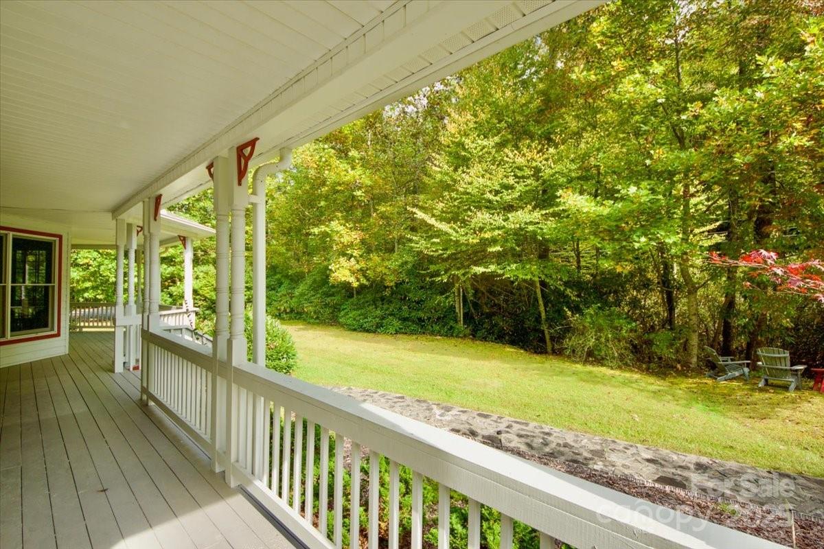 5580 Greenville Highway — Brevard