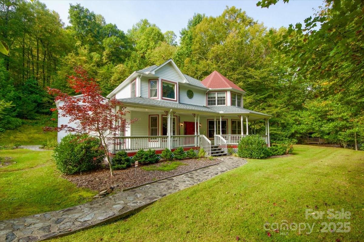 5580 Greenville Highway — Brevard
