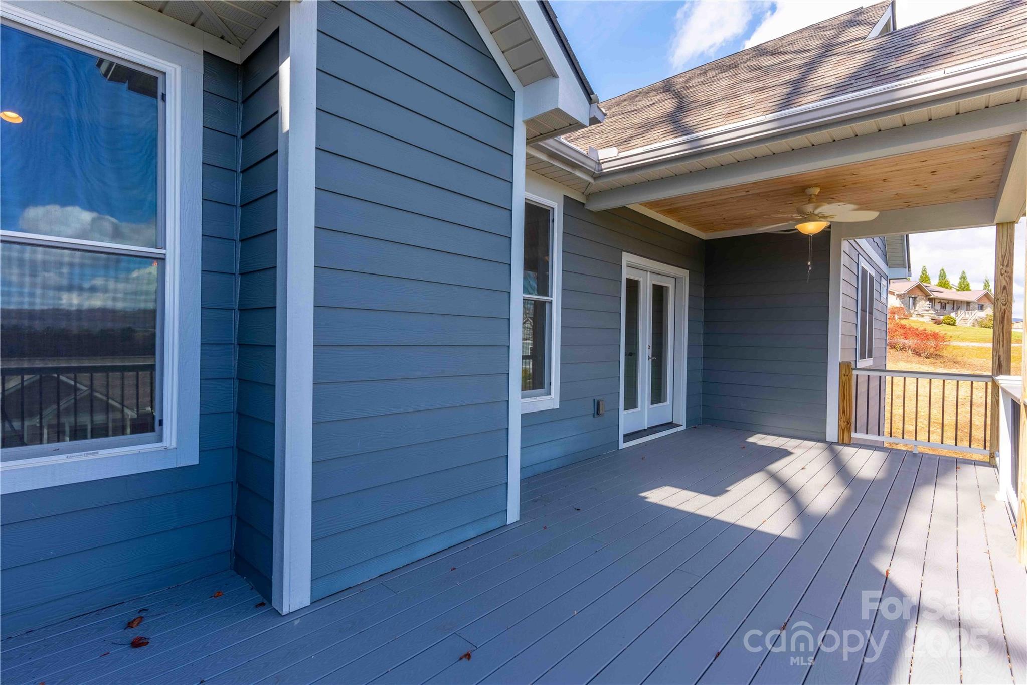 2637 Bowden Lane — Hendersonville