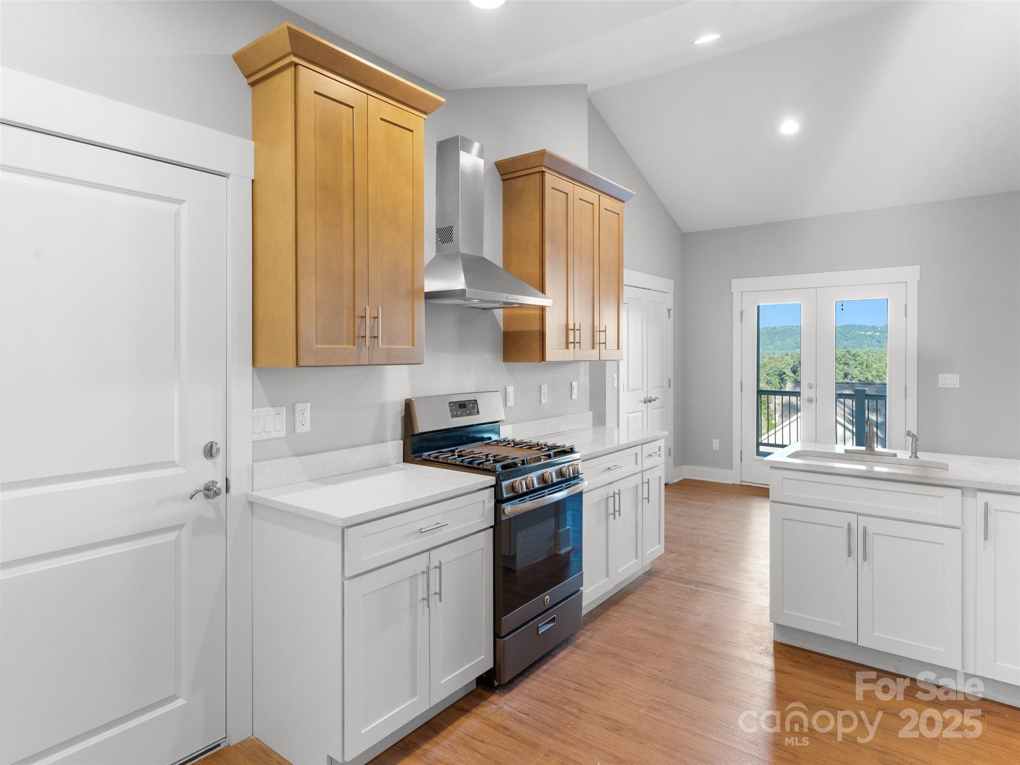 2637 Bowden Lane — Hendersonville