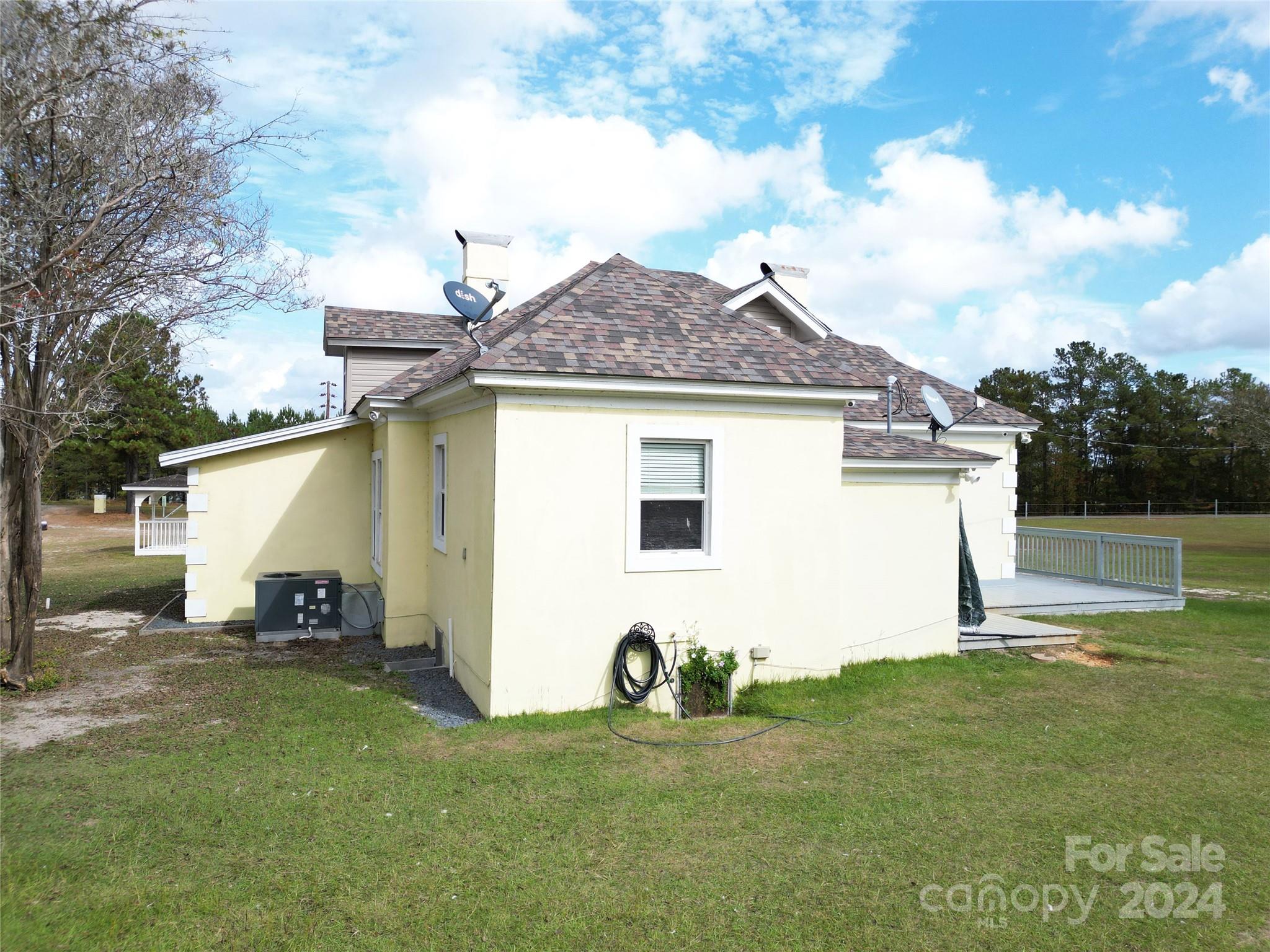 2034 Haileys Ferry Road — Lilesville