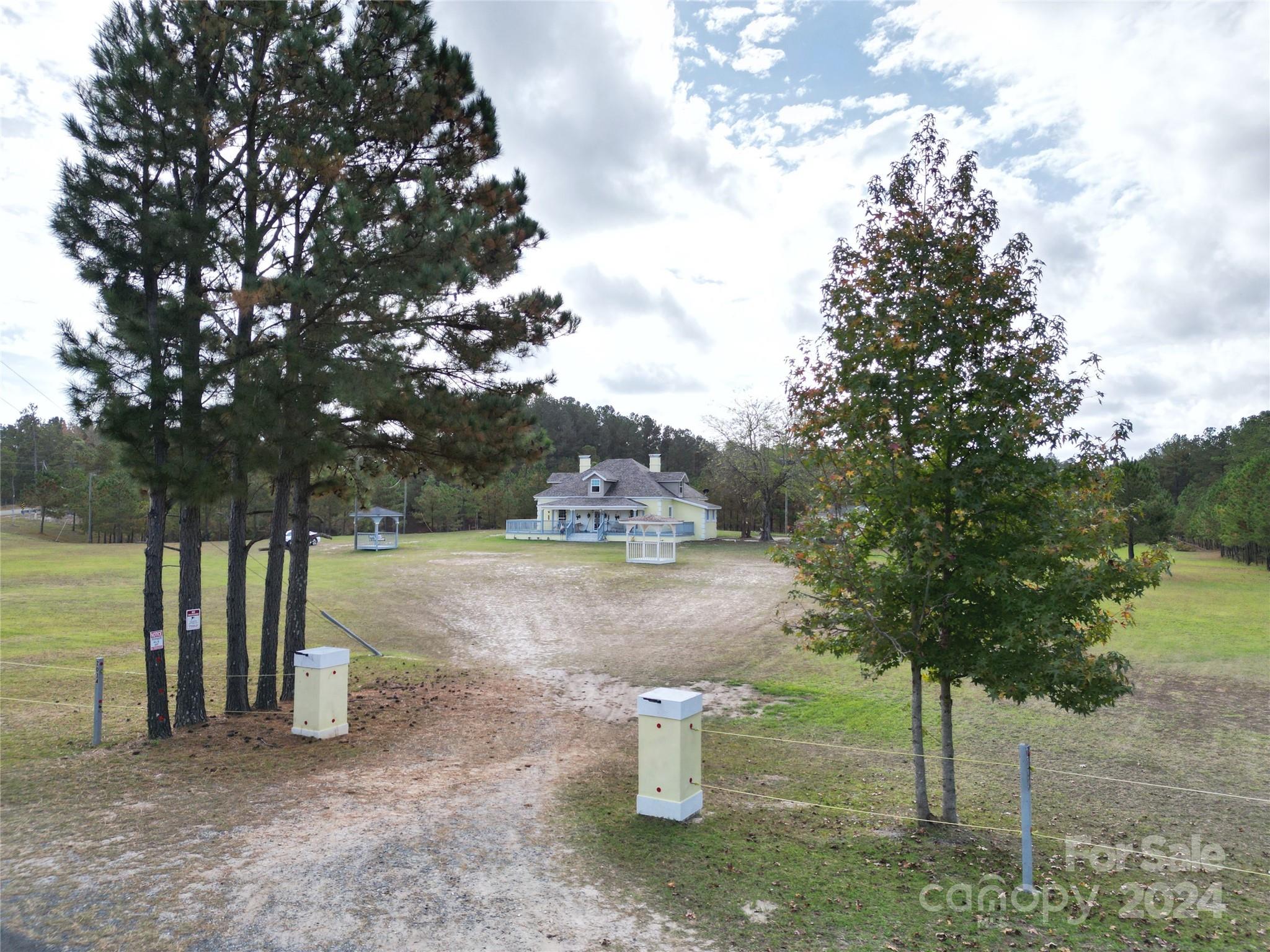 2034 Haileys Ferry Road — Lilesville