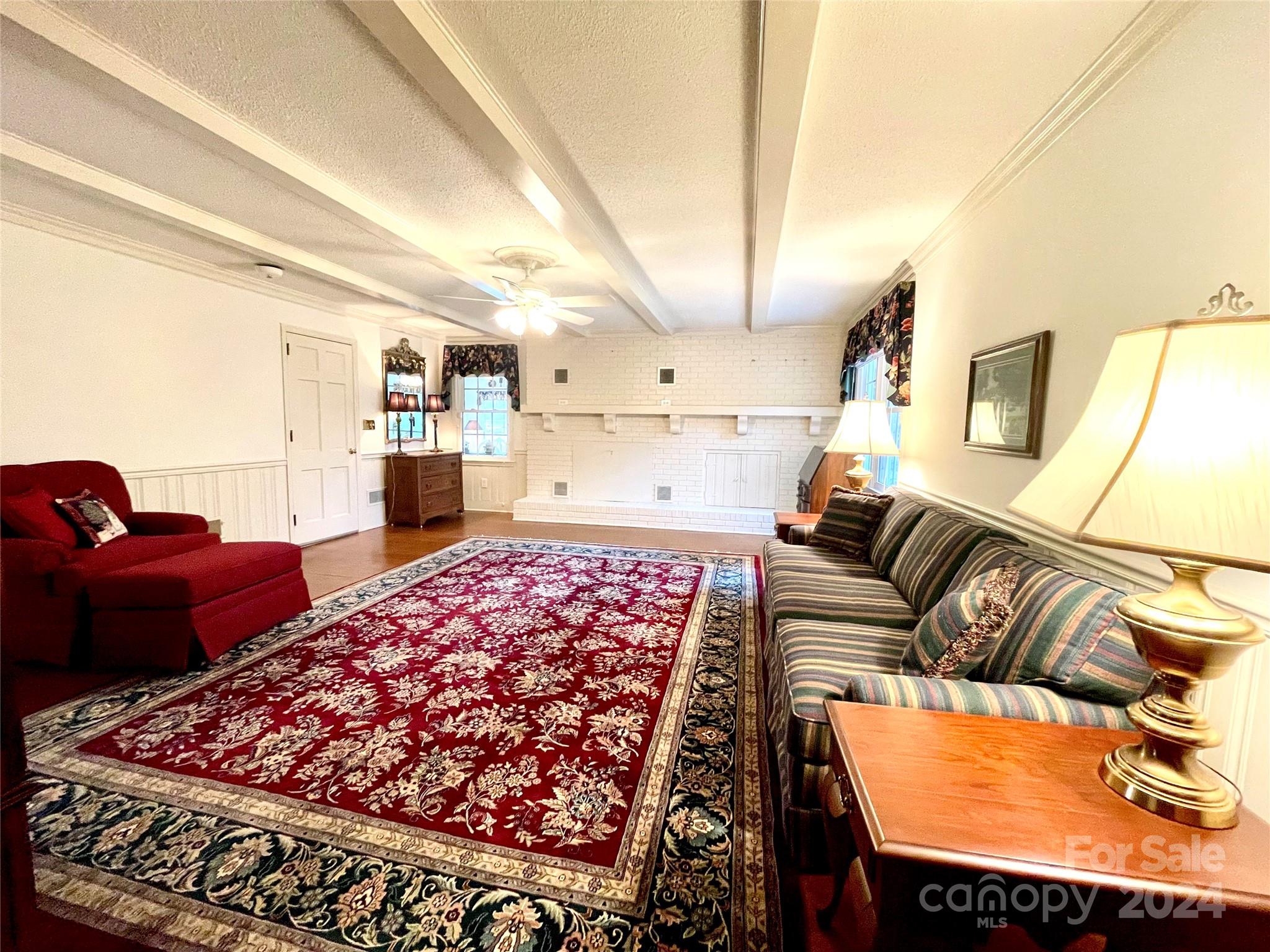 5486 Kershaw Camden Highway — Heath Springs