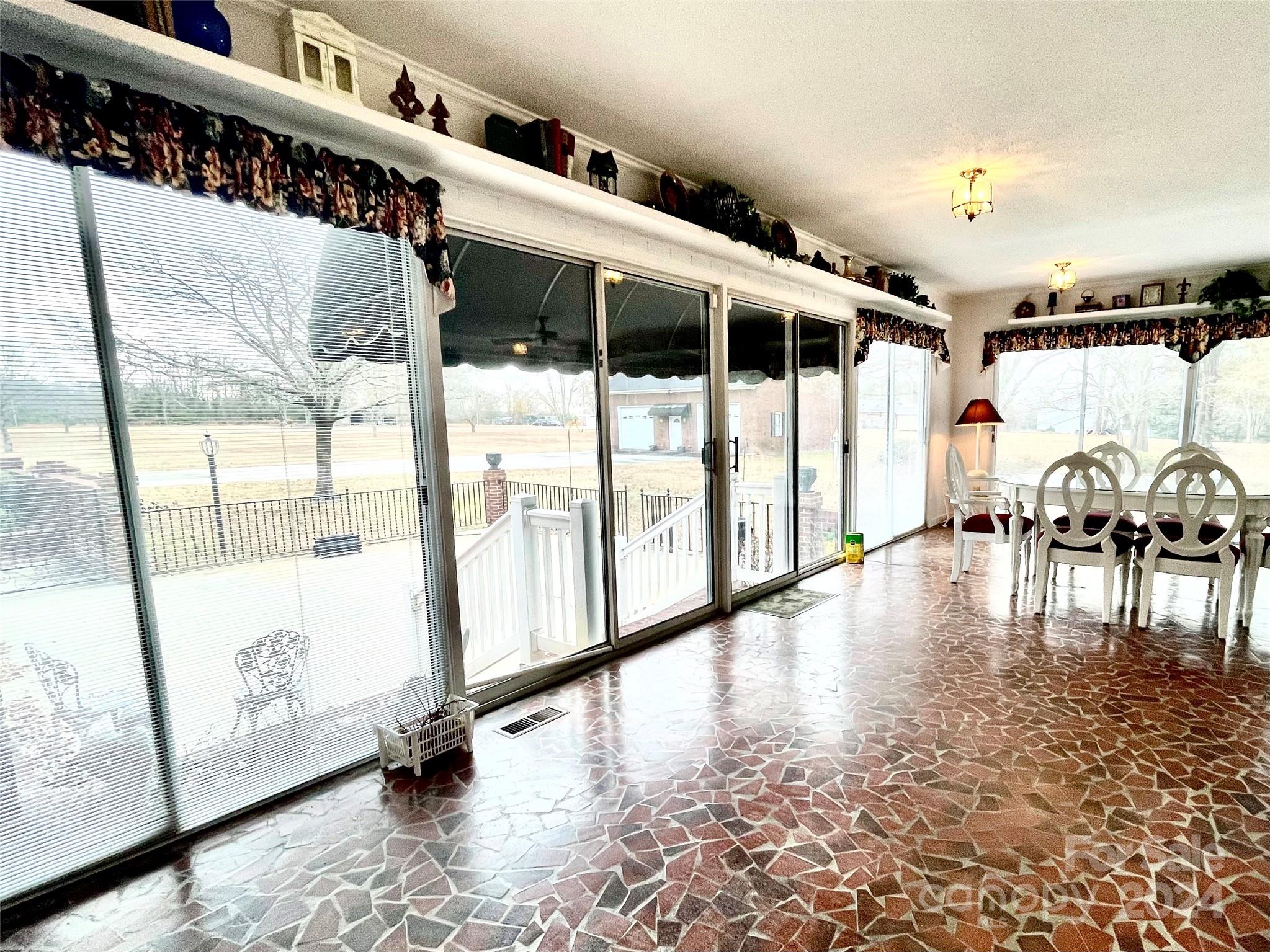 5486 Kershaw Camden Highway — Heath Springs
