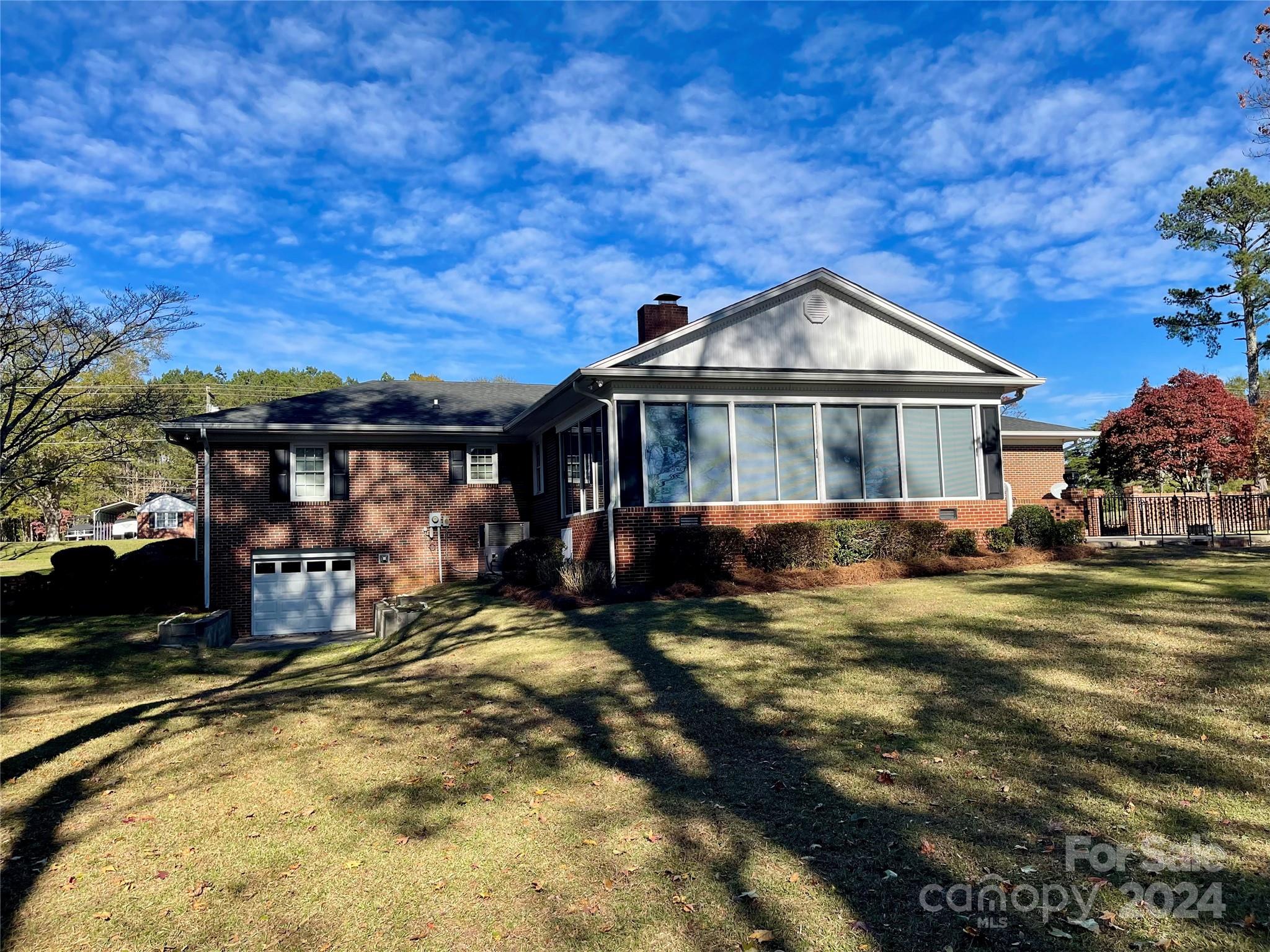 5486 Kershaw Camden Highway — Heath Springs