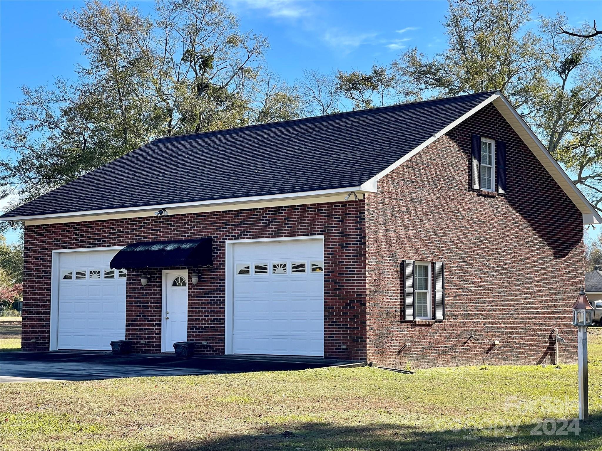 5486 Kershaw Camden Highway — Heath Springs