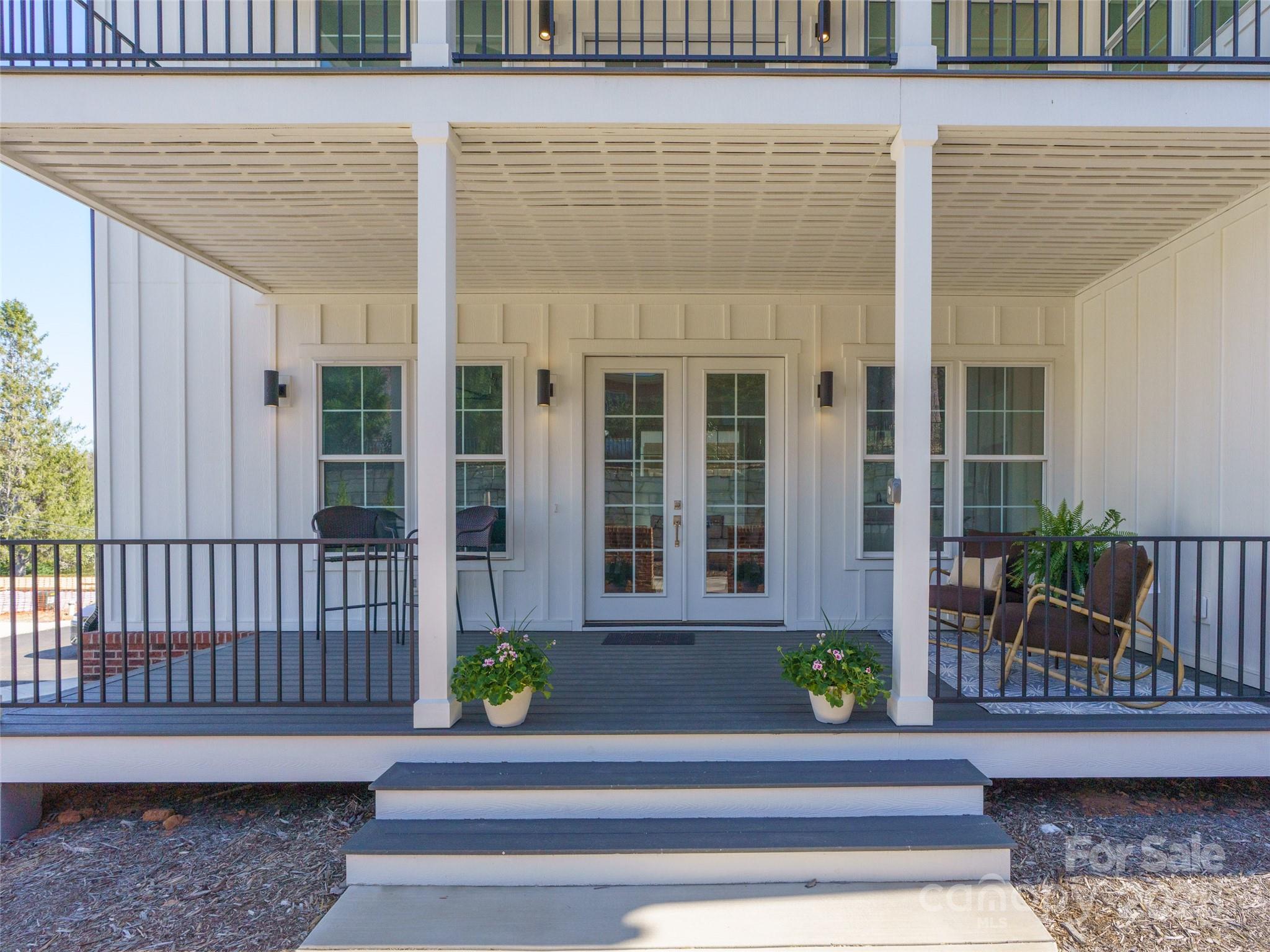 43 Skyvue Court #F — Saluda