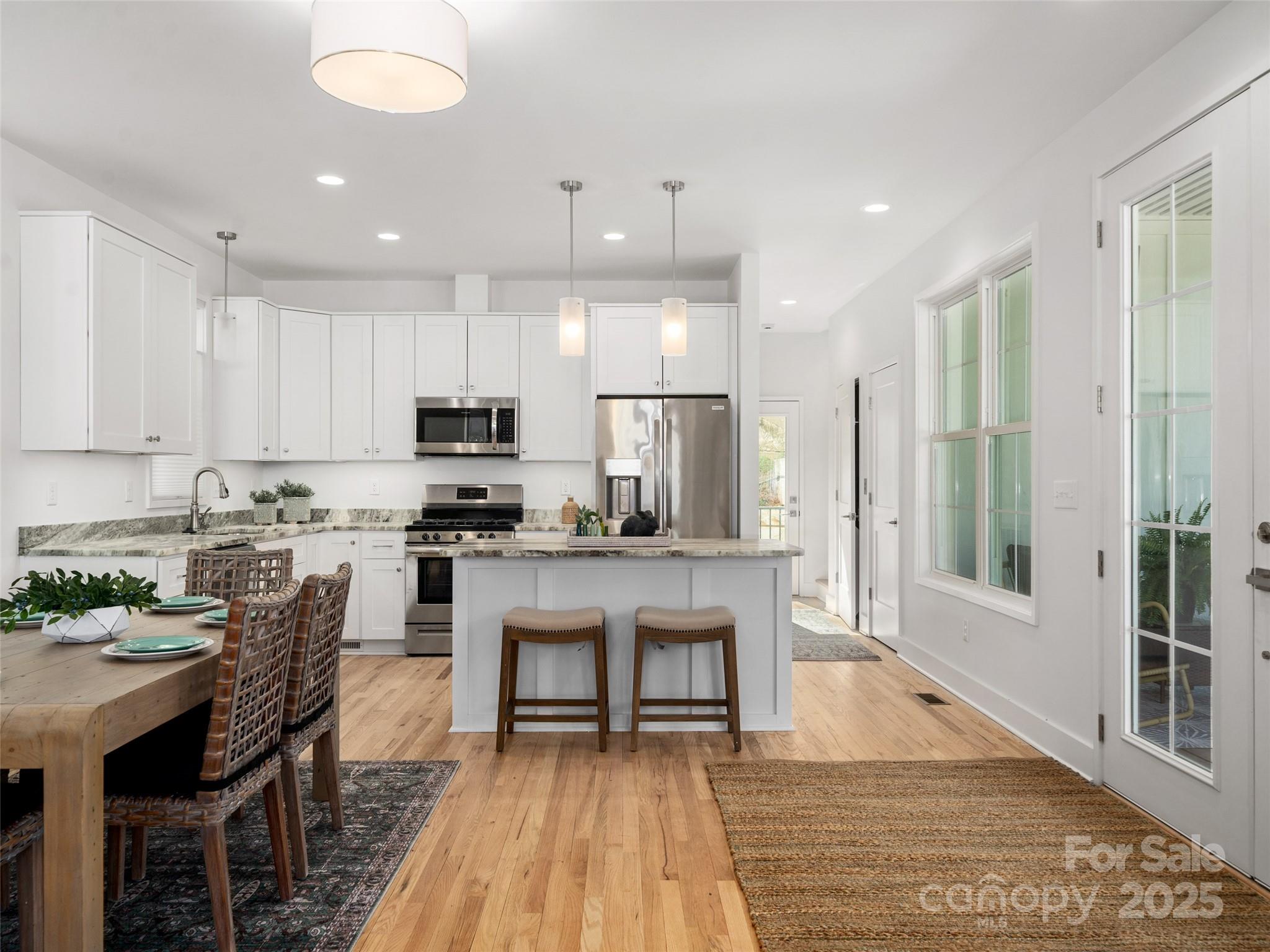 43 Skyvue Court #F — Saluda