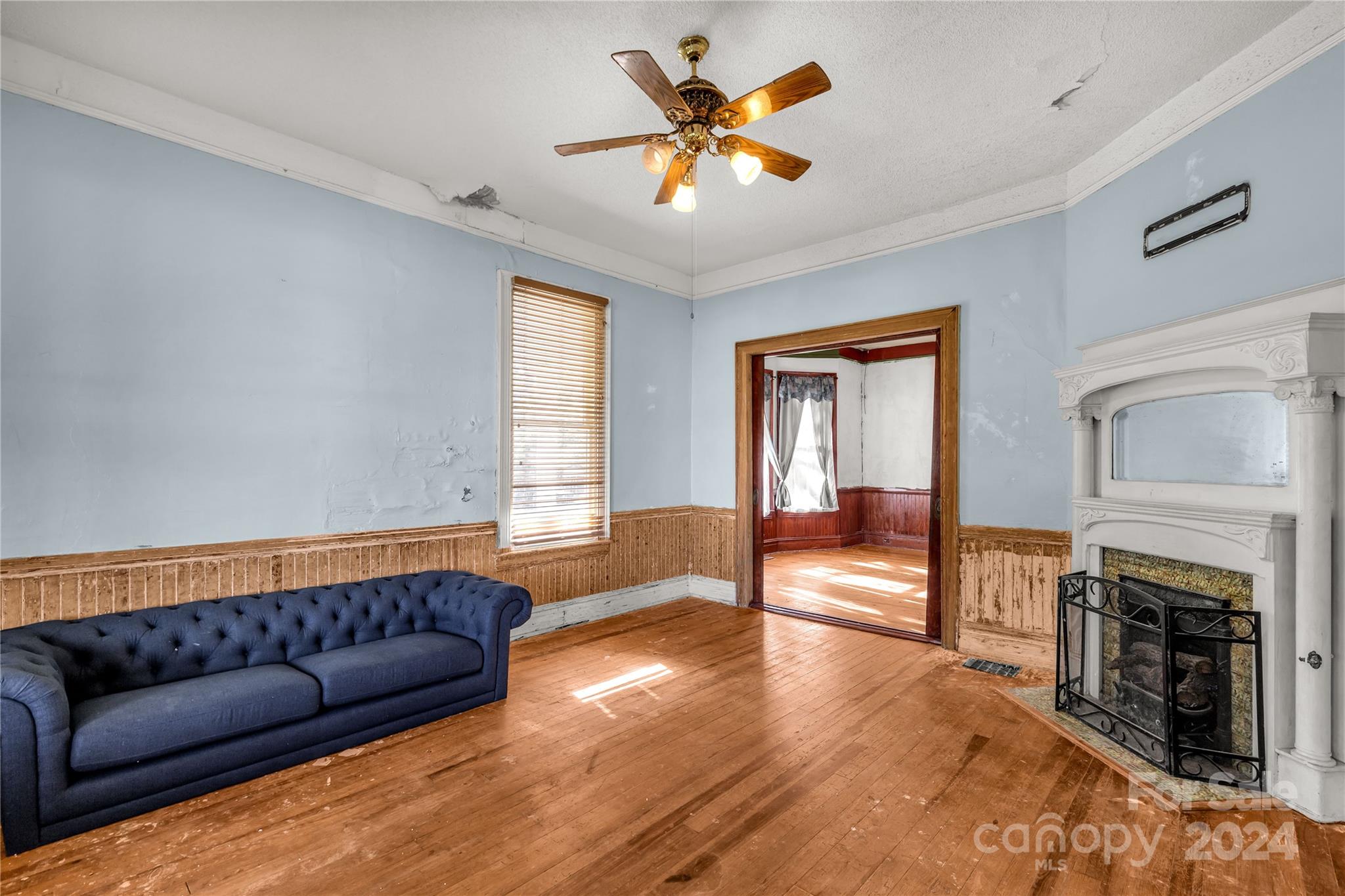 307 Kings Mountain Street — Clover