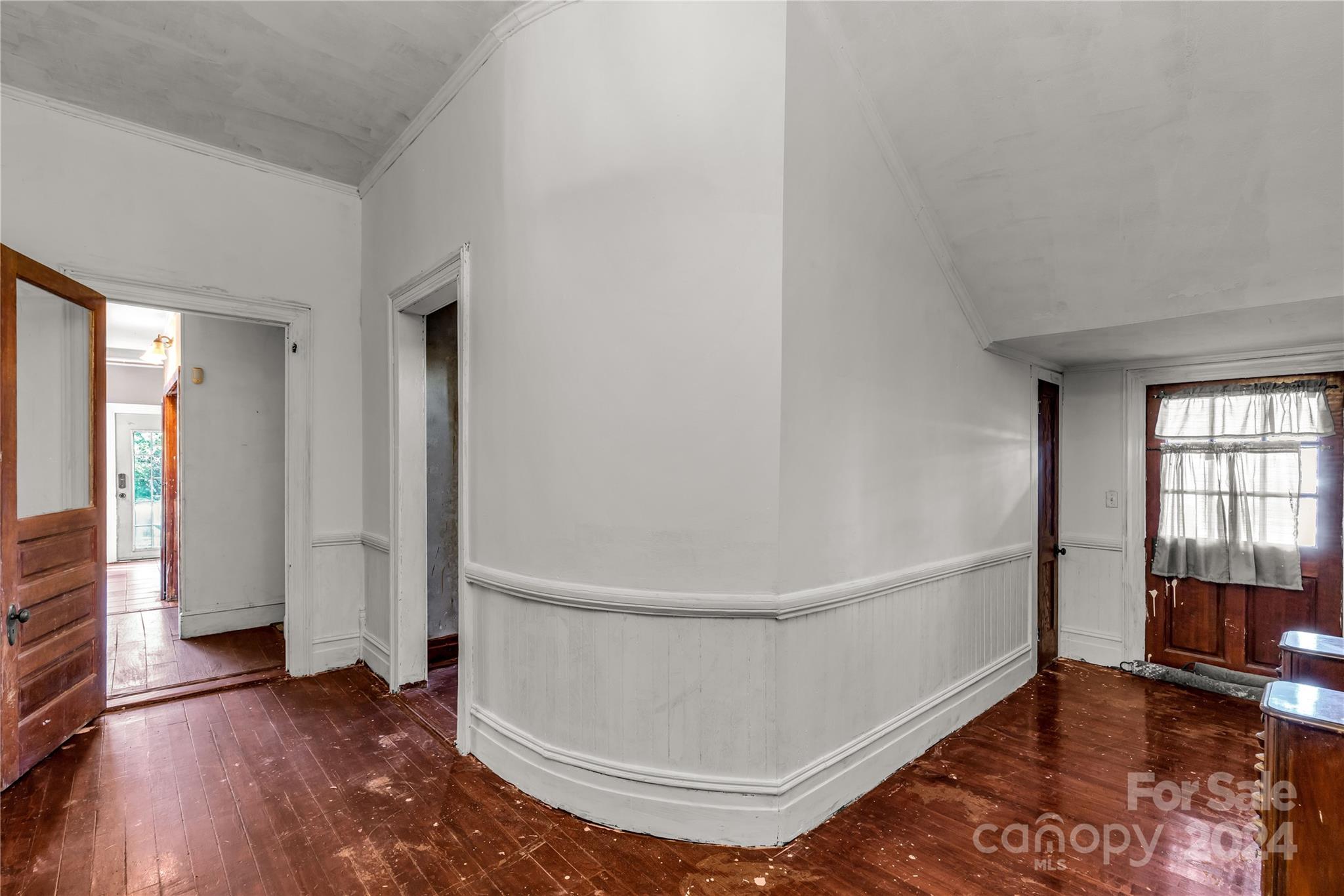 307 Kings Mountain Street — Clover