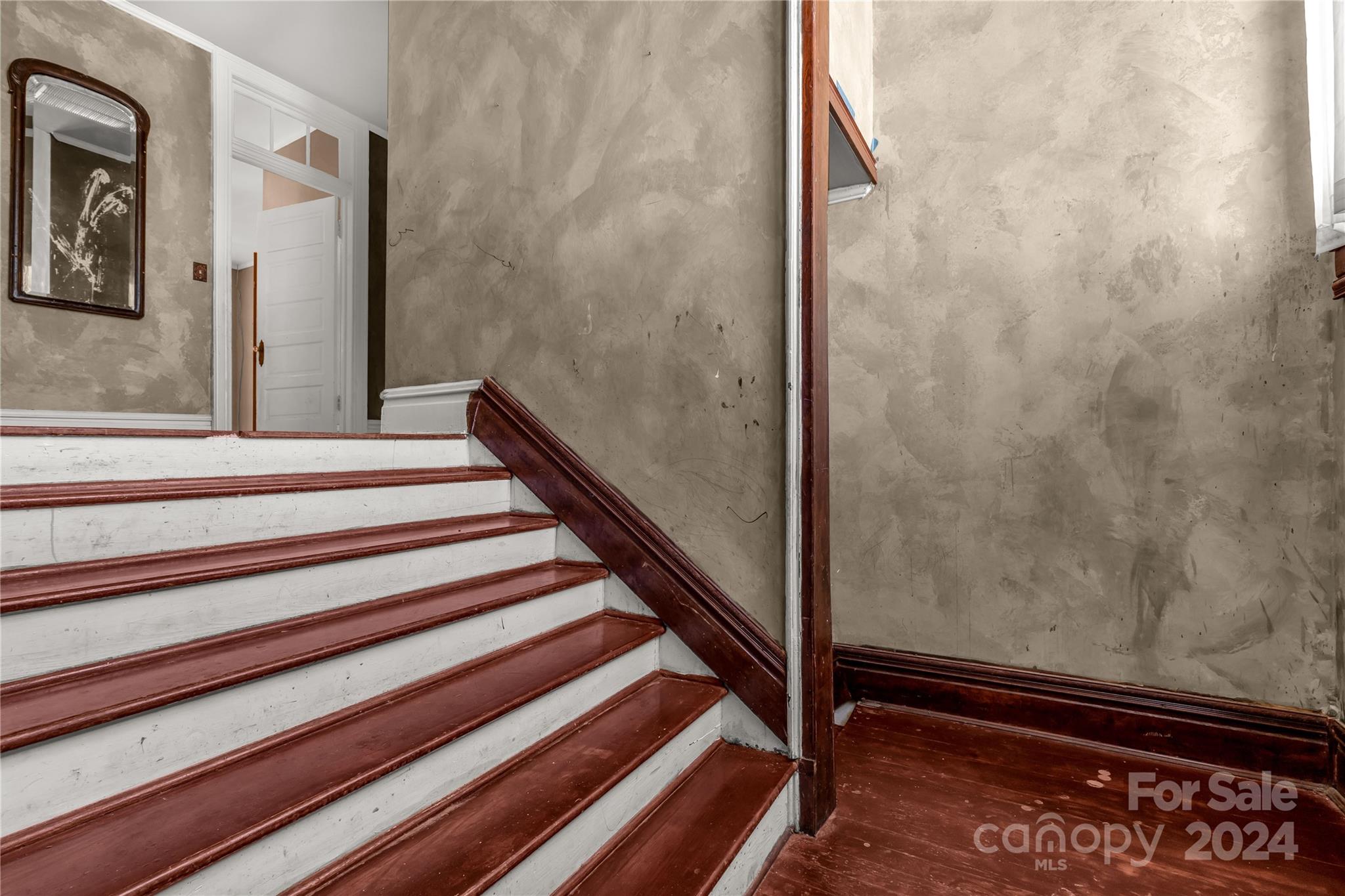 307 Kings Mountain Street — Clover