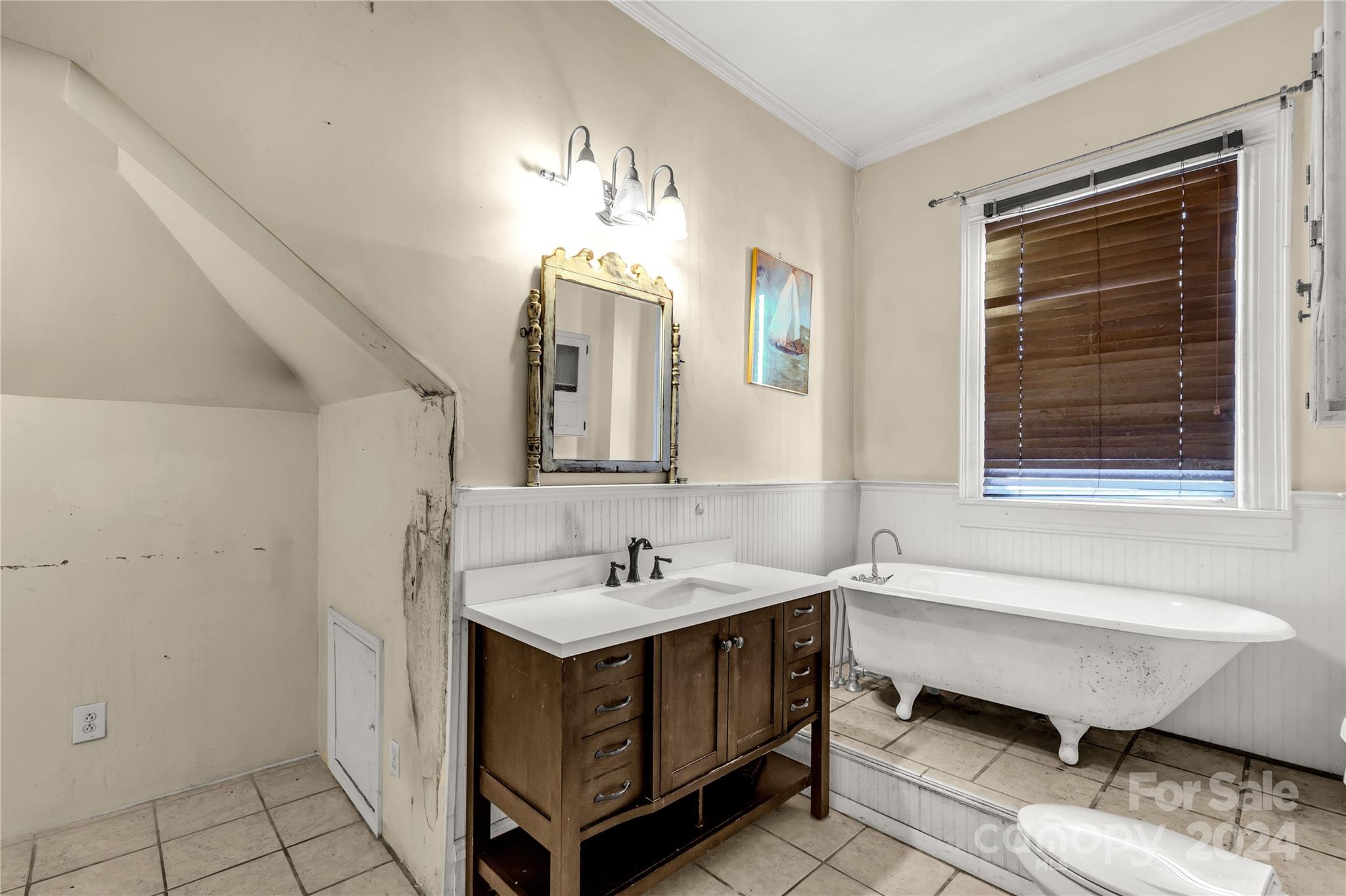 307 Kings Mountain Street — Clover