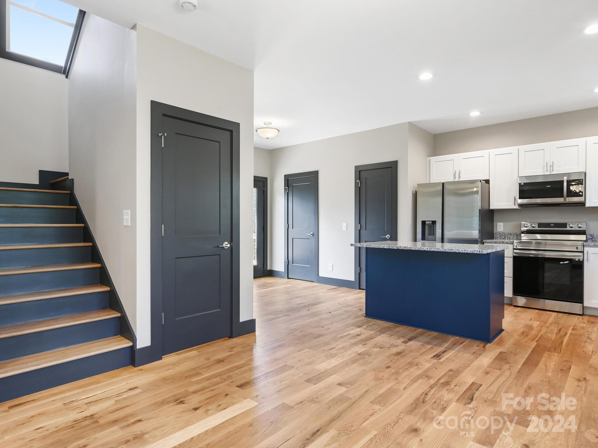 52 Fox Drive — Asheville