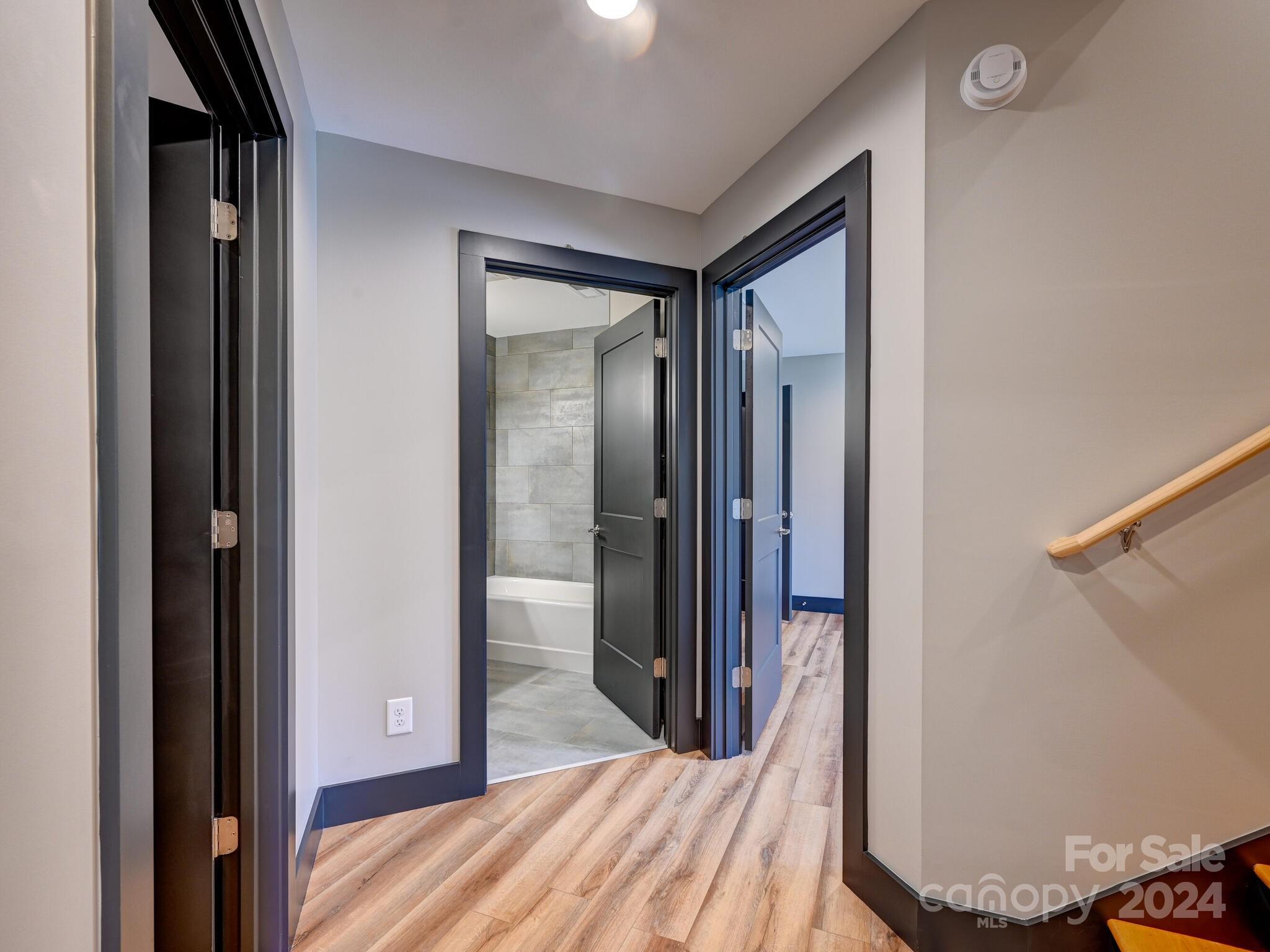 52 Fox Drive — Asheville