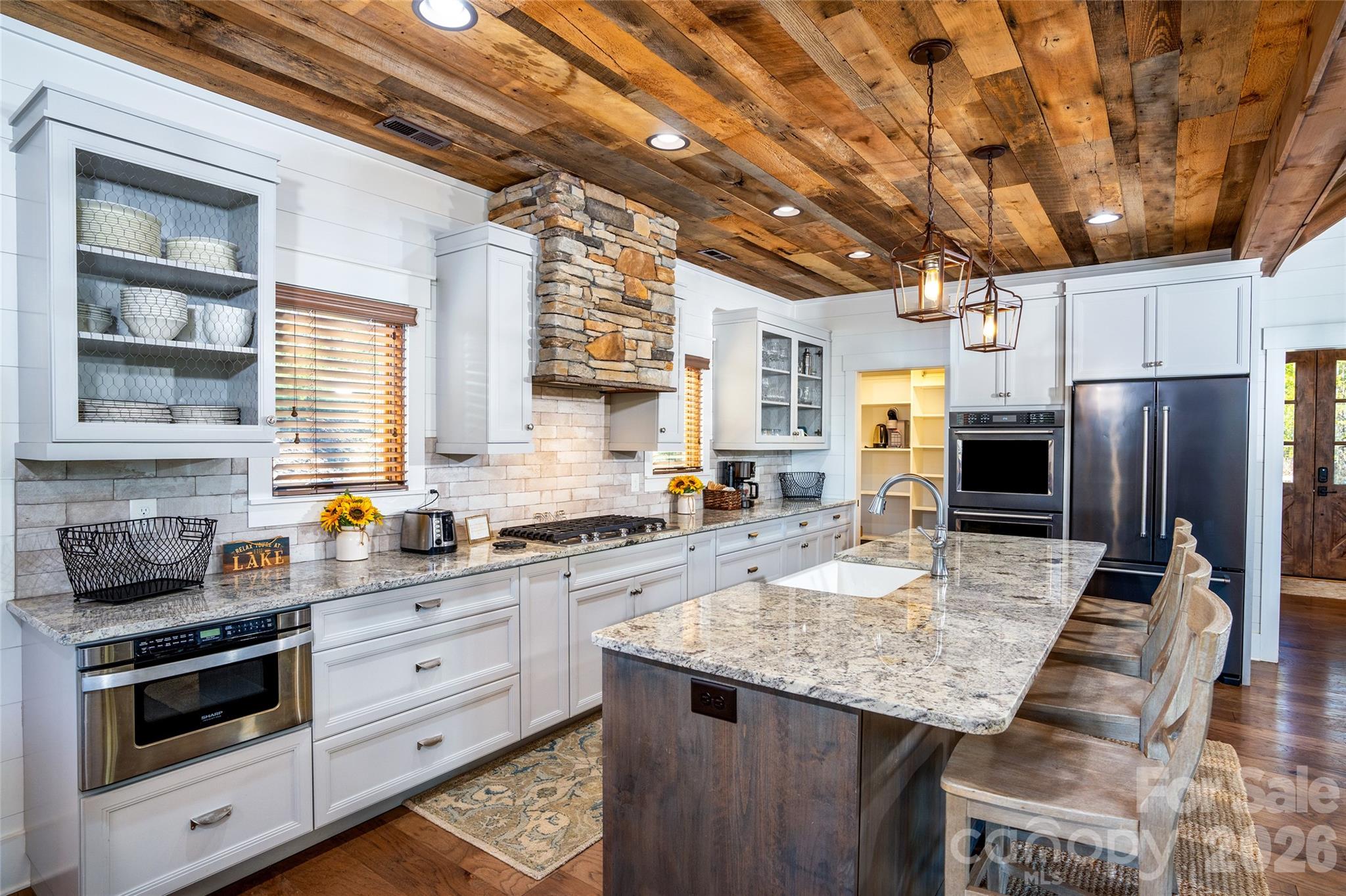 2349 Cornwallis Trail — Nebo