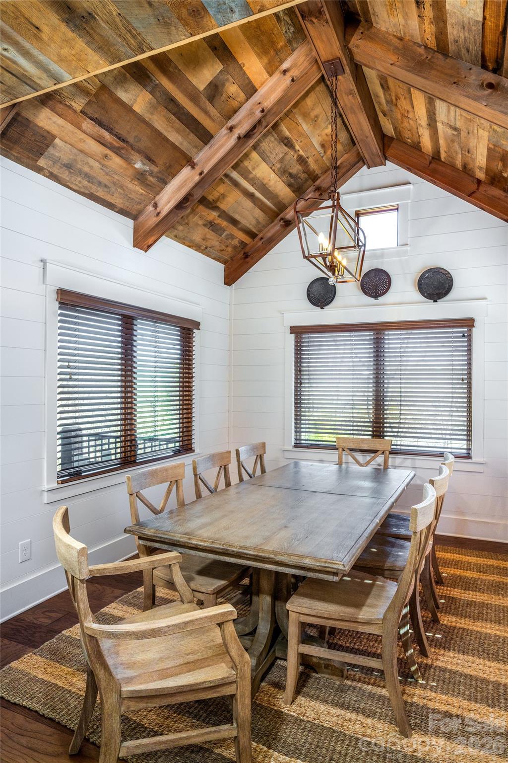2349 Cornwallis Trail — Nebo