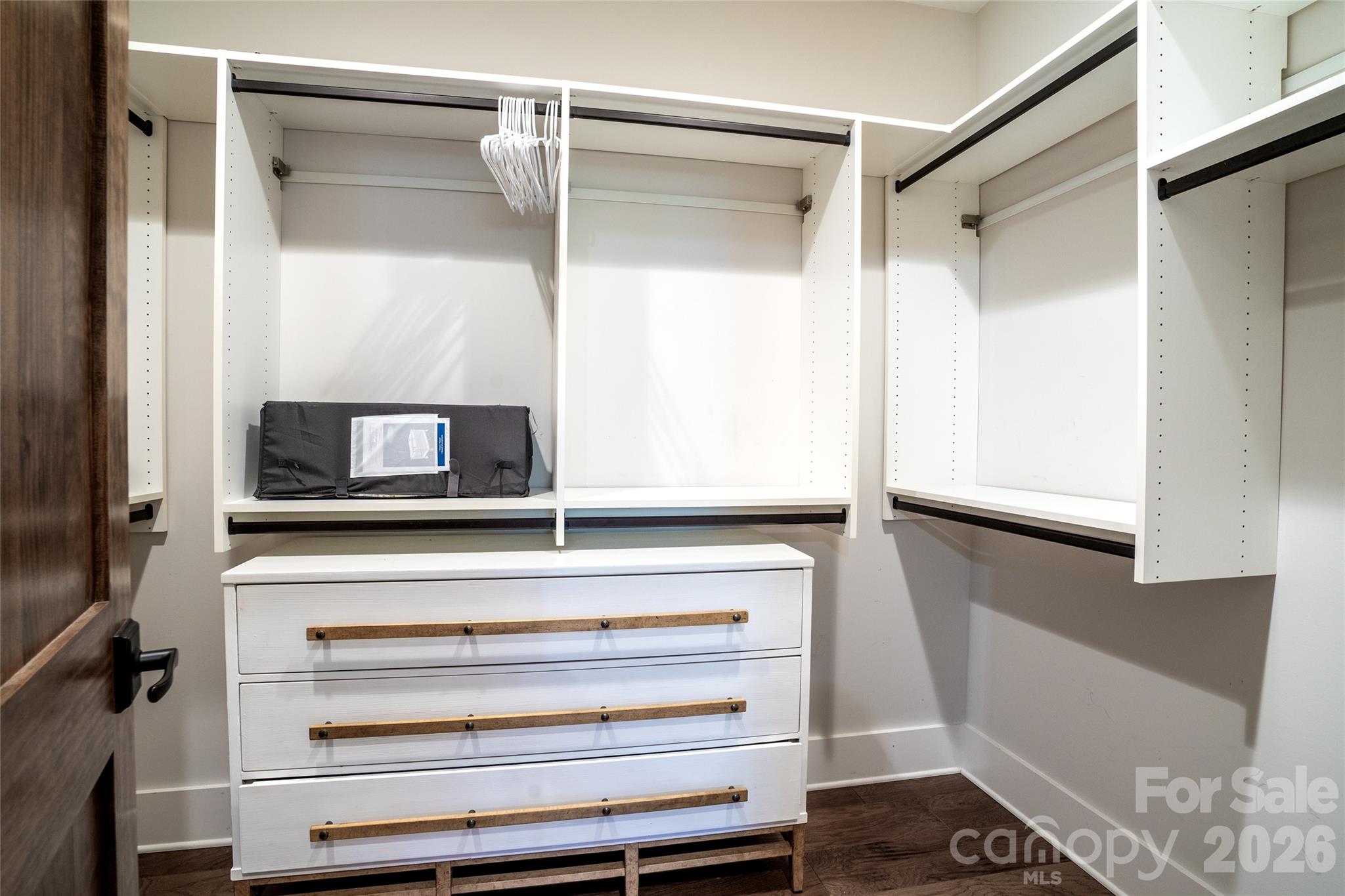 2349 Cornwallis Trail — Nebo
