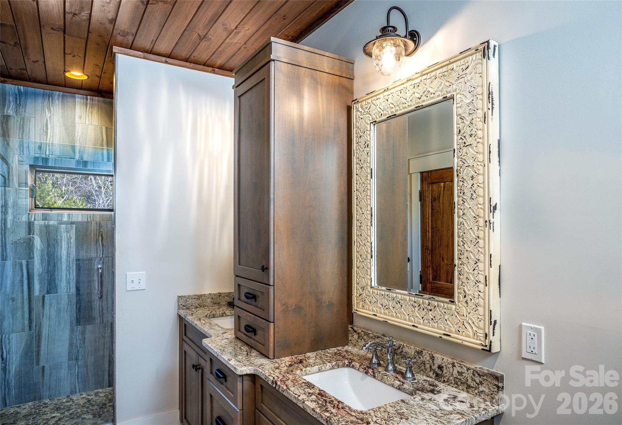 2349 Cornwallis Trail — Nebo