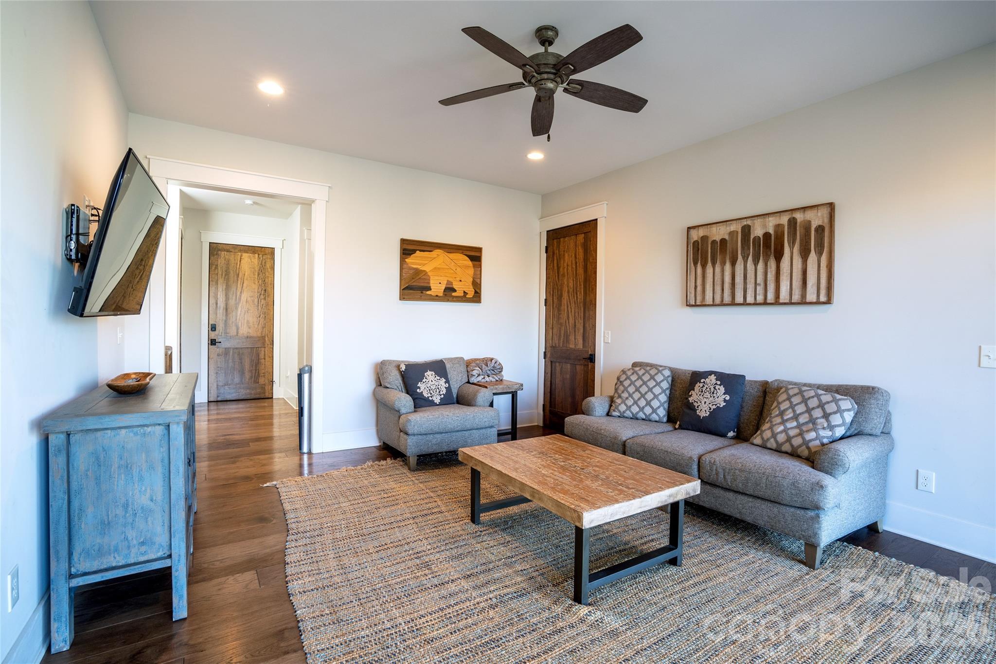 2349 Cornwallis Trail — Nebo