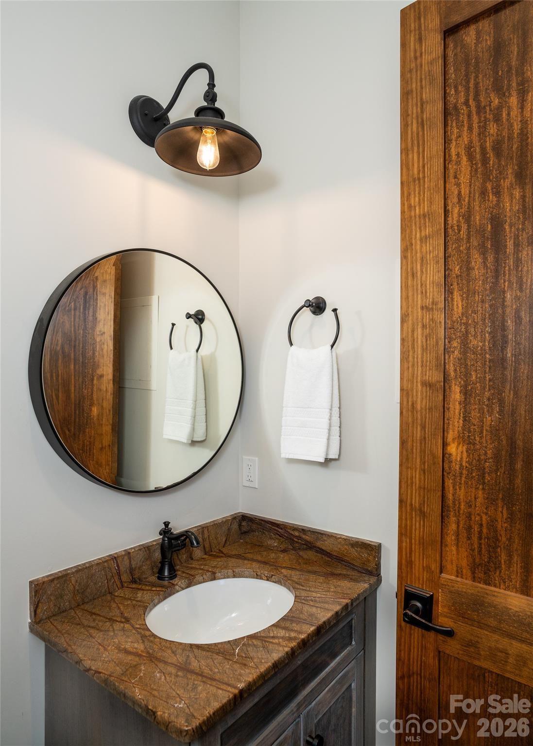 2349 Cornwallis Trail — Nebo