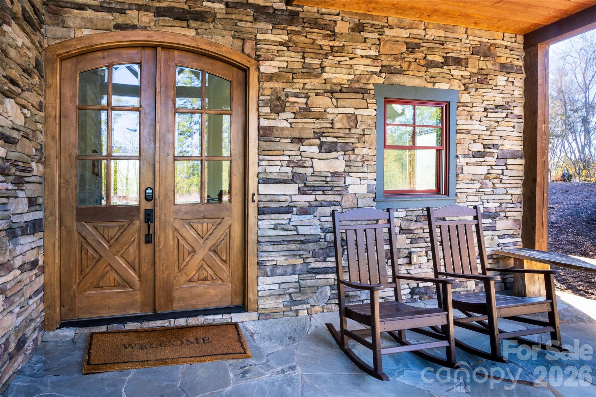 2349 Cornwallis Trail — Nebo