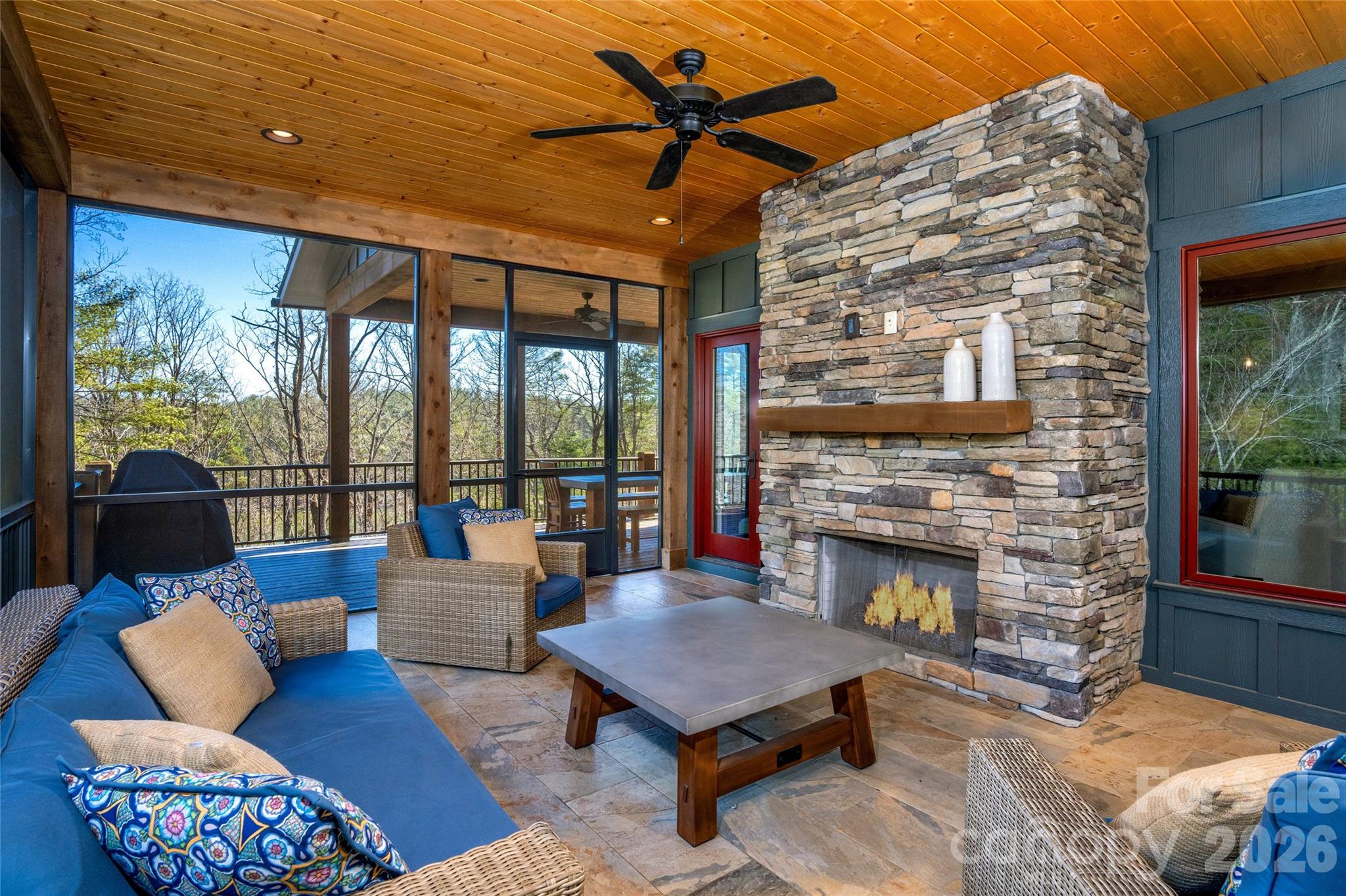 2349 Cornwallis Trail — Nebo