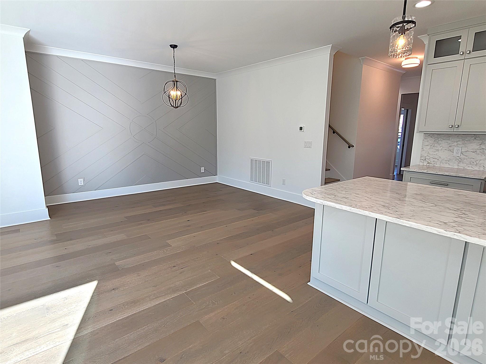 405 19th Avenue Circle NW — Hickory