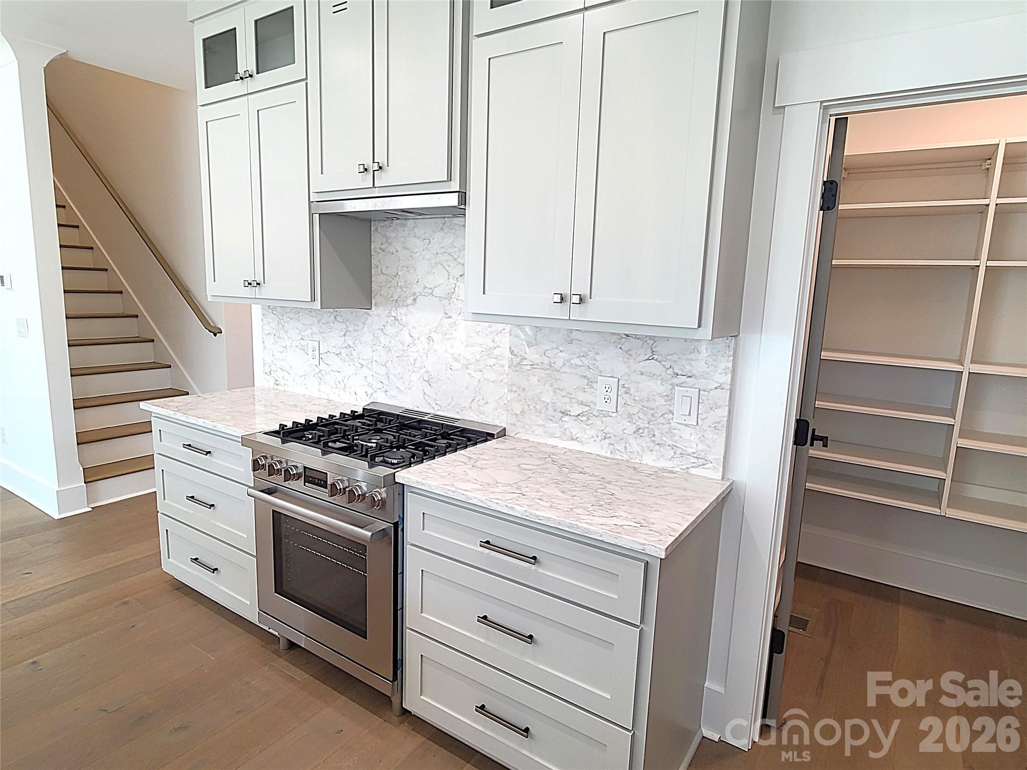 405 19th Avenue Circle NW — Hickory