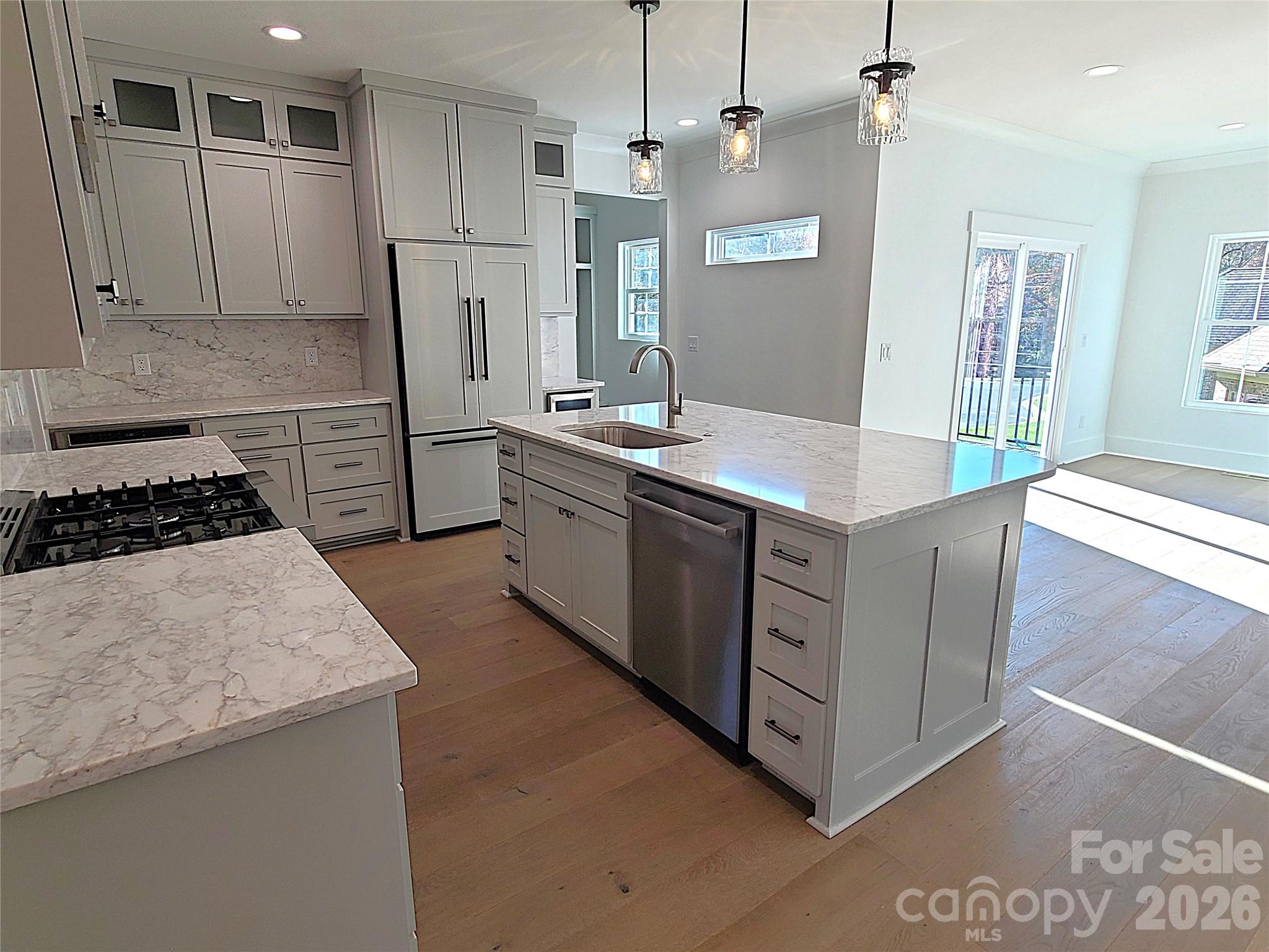405 19th Avenue Circle NW — Hickory