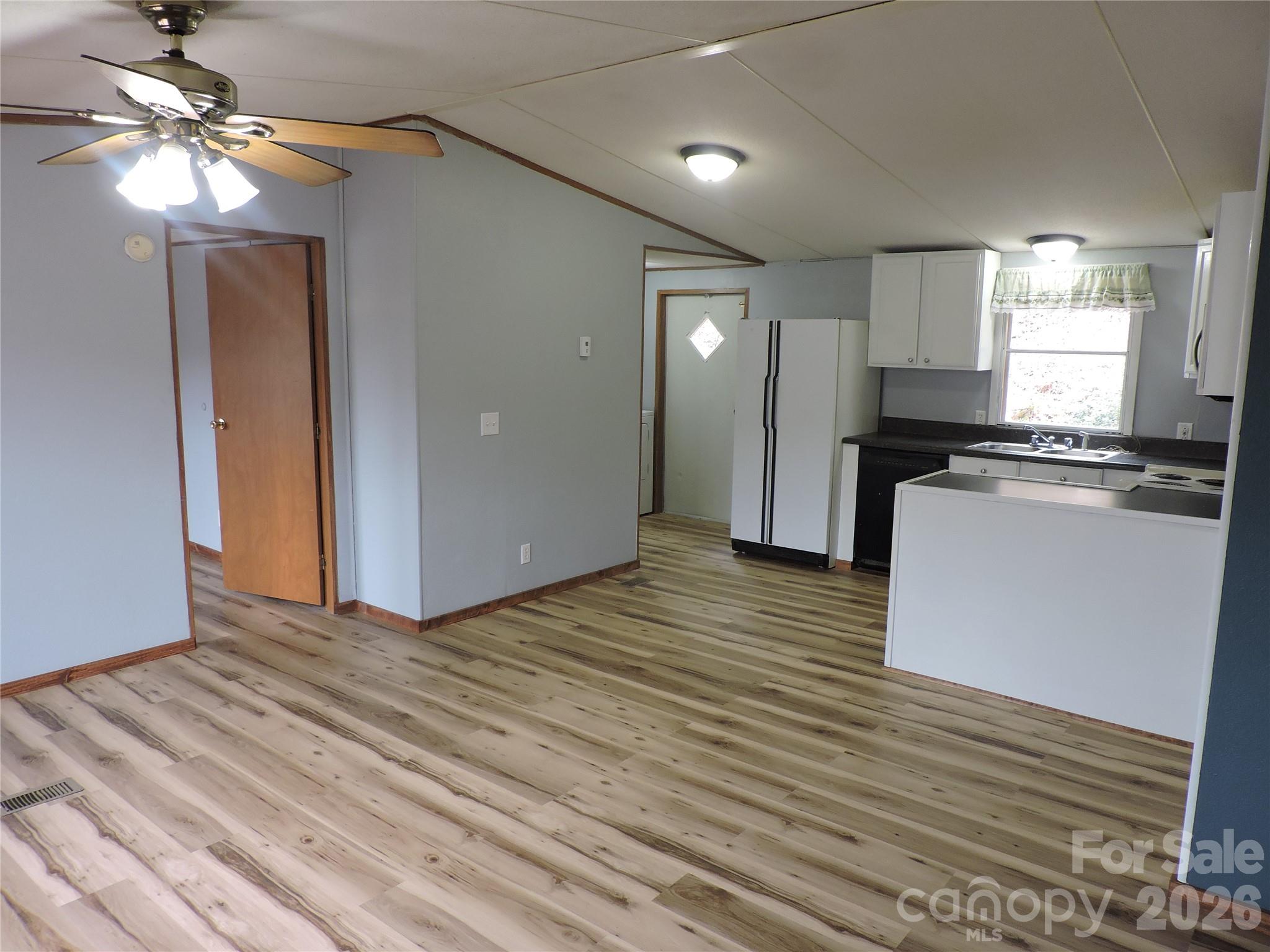 2271 Gouges Creek Road — Spruce Pine