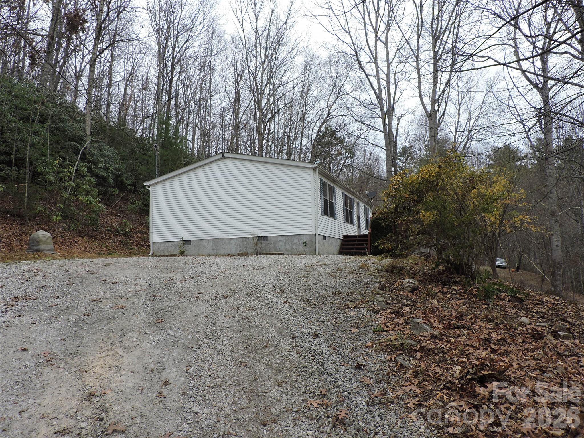 2271 Gouges Creek Road — Spruce Pine
