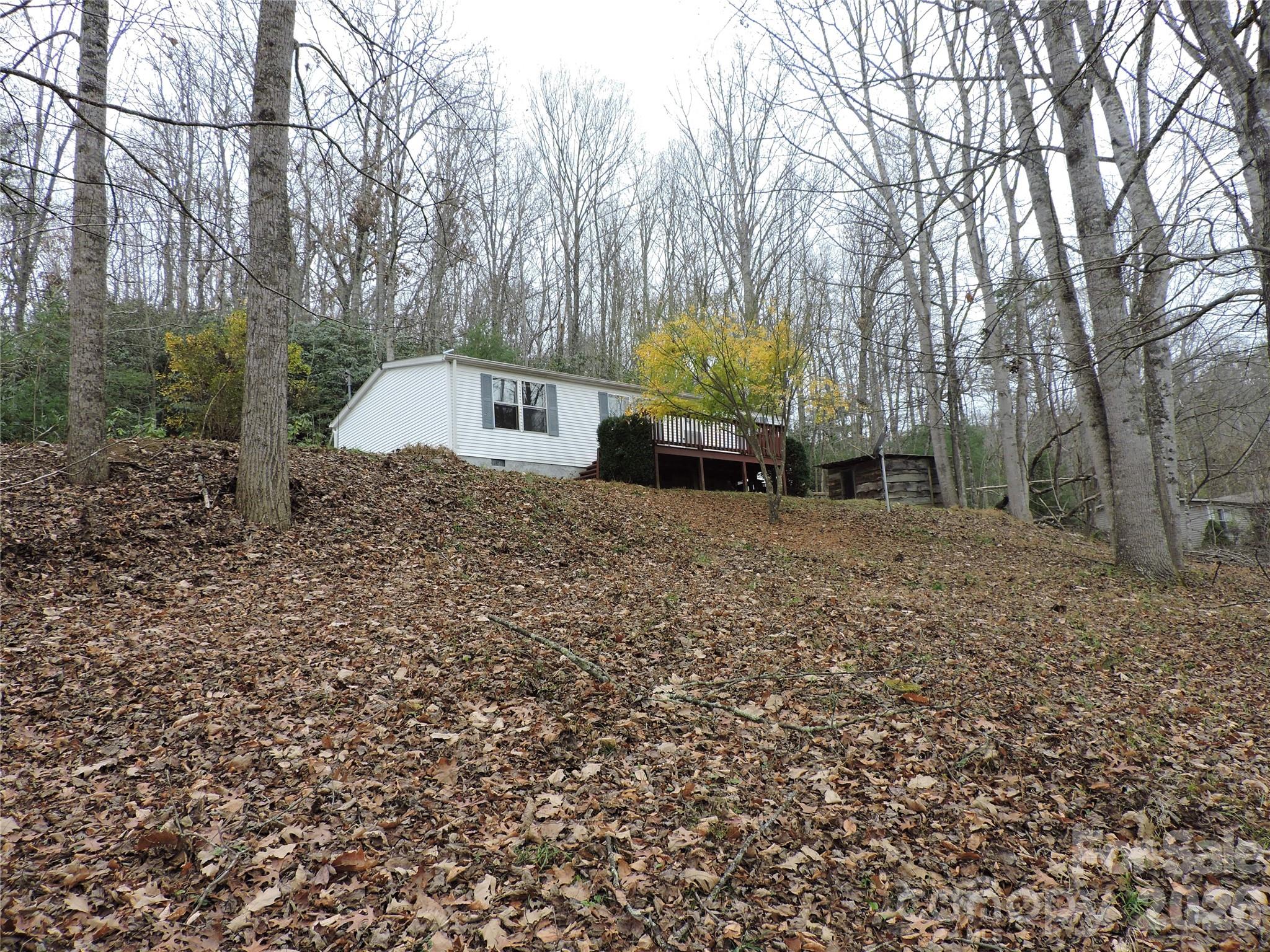 2271 Gouges Creek Road — Spruce Pine