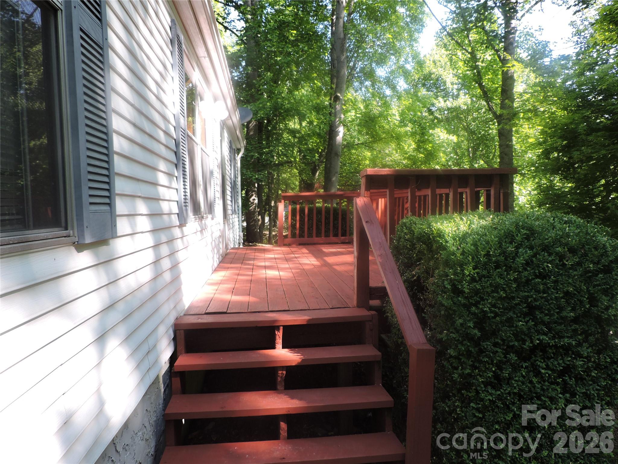 2271 Gouges Creek Road — Spruce Pine