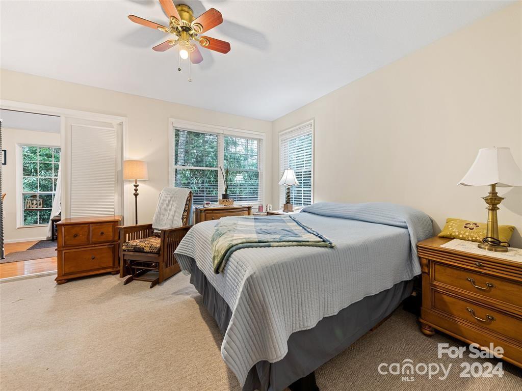 12 Belisle Lane — Maggie Valley