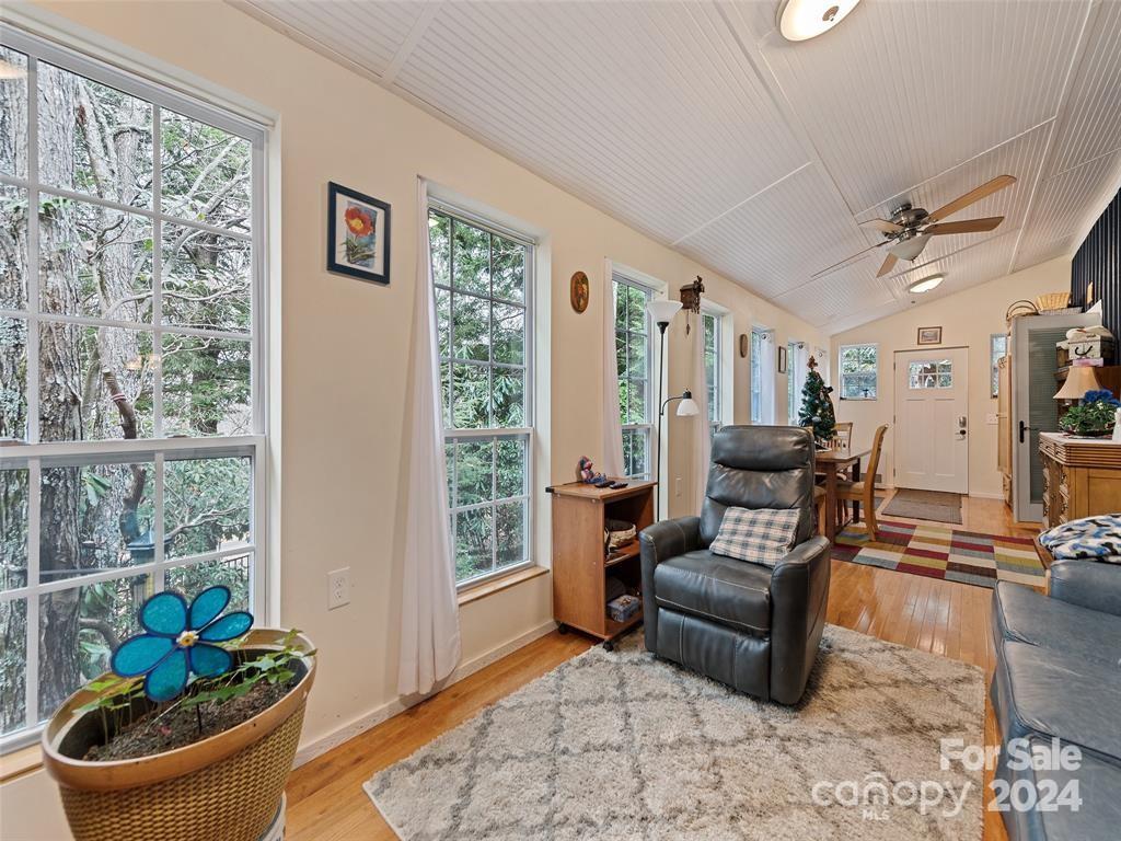 12 Belisle Lane — Maggie Valley