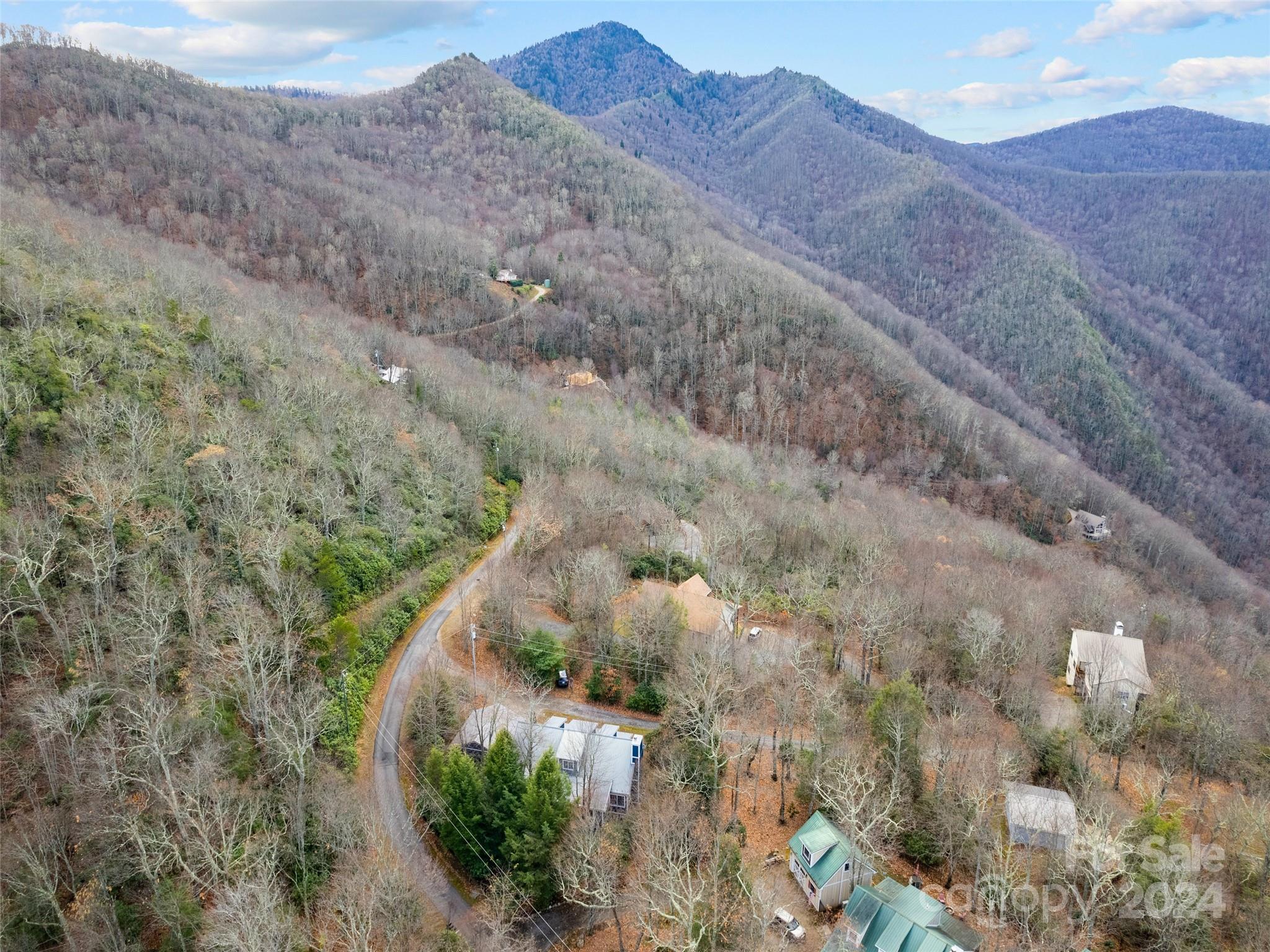 12 Belisle Lane — Maggie Valley