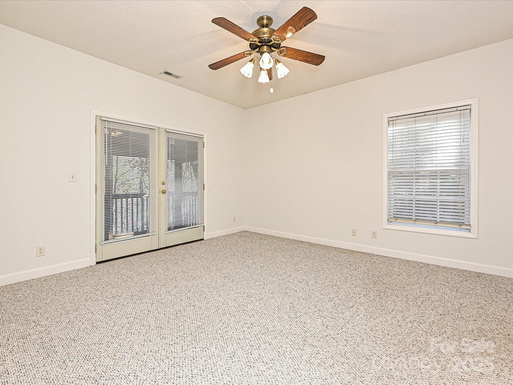 25040 Timberlake Drive — Tega Cay