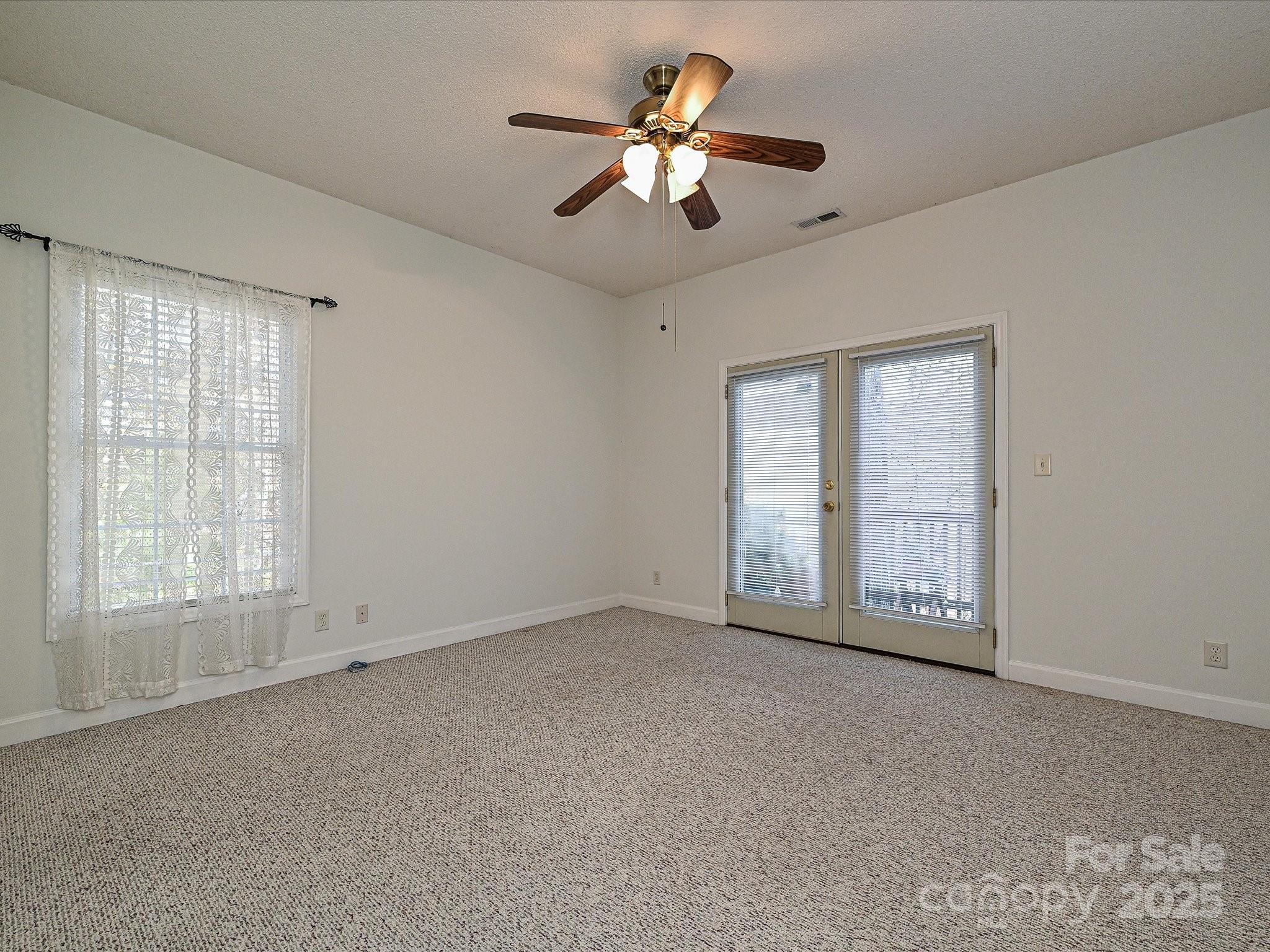 25040 Timberlake Drive — Tega Cay