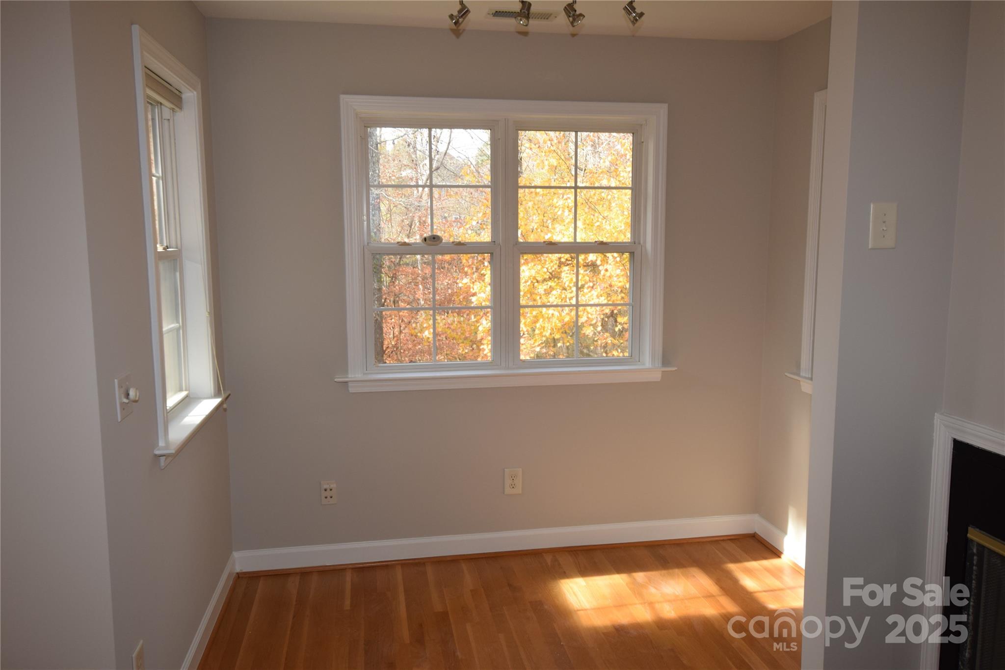 809 Pine Forest Road — Charlotte