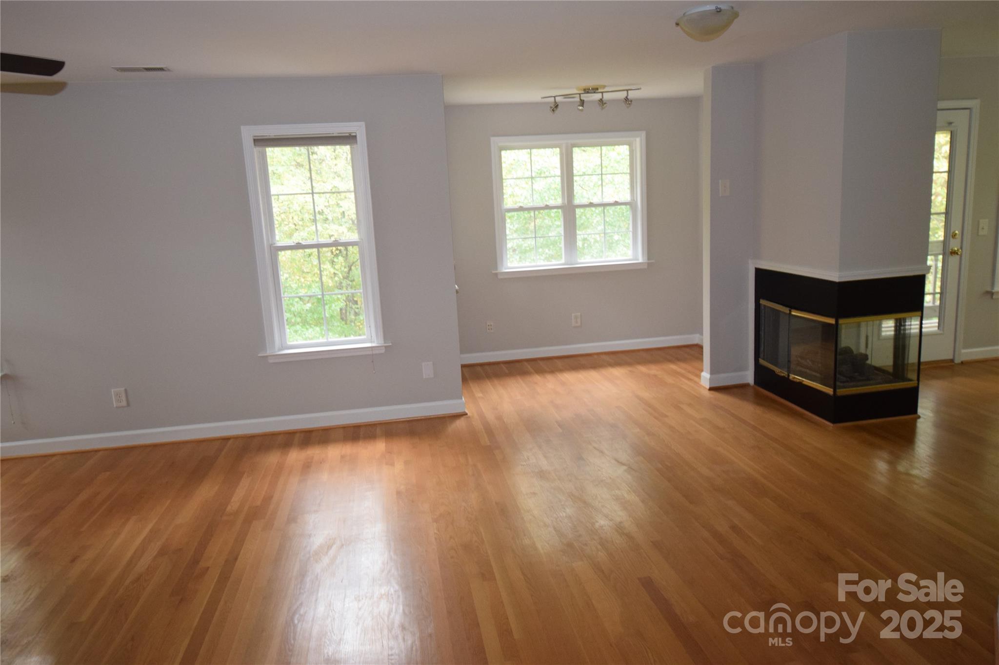 809 Pine Forest Road — Charlotte