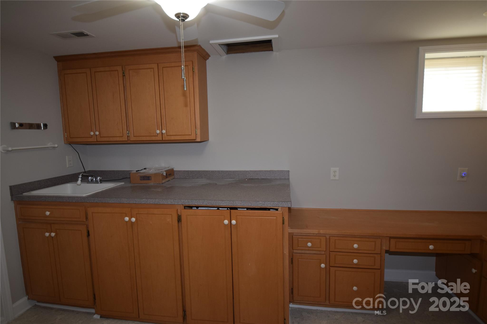 809 Pine Forest Road — Charlotte