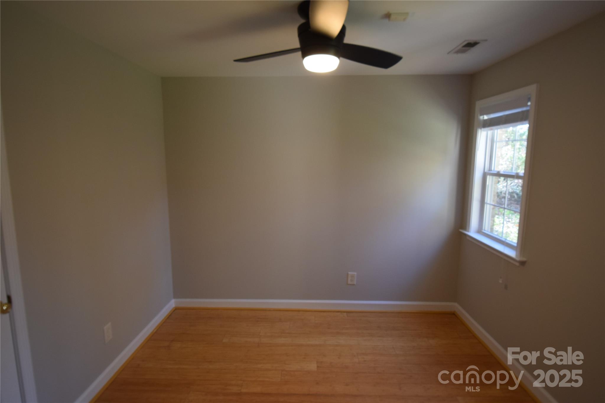 809 Pine Forest Road — Charlotte