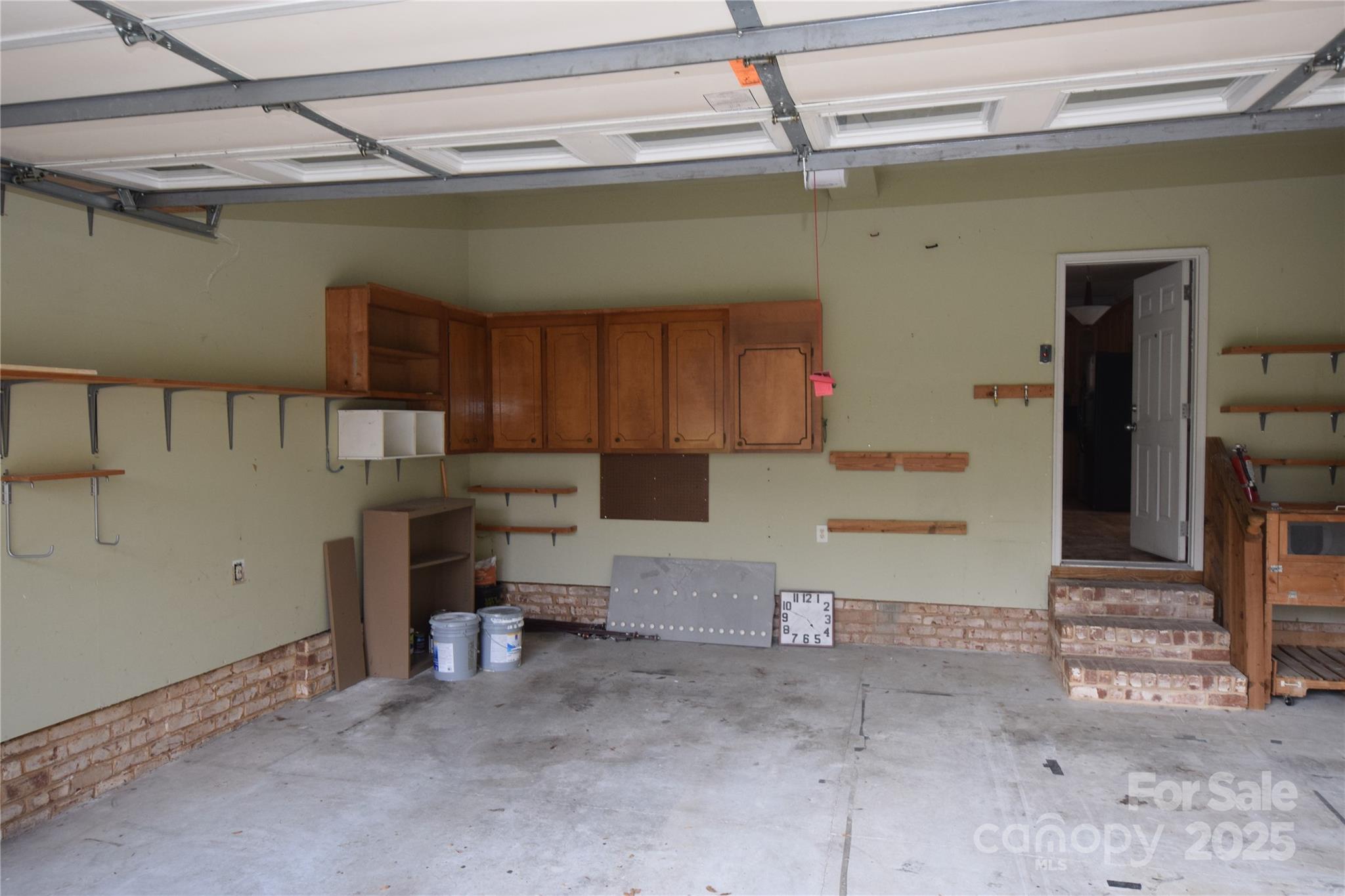 809 Pine Forest Road — Charlotte
